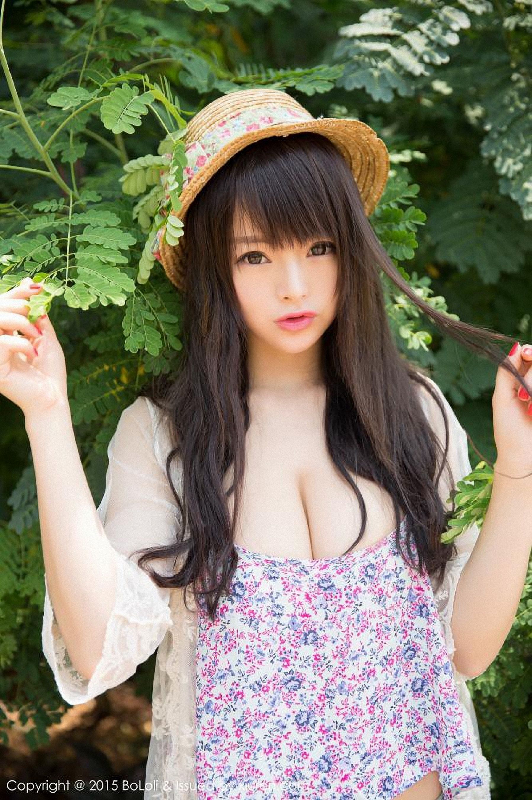 AngelaLee李玲《三亚旅拍》最终图 [BoLoli波萝社] Vol.024  写真集
