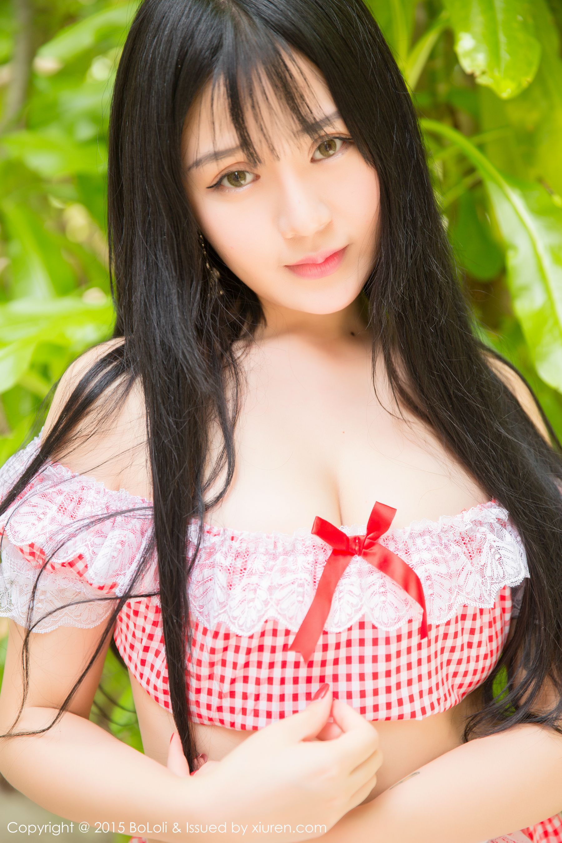 八宝icey《马尔代夫旅拍》清新女仆+猫耳比基尼 [BoLoli波萝社] Vol.047 写真集