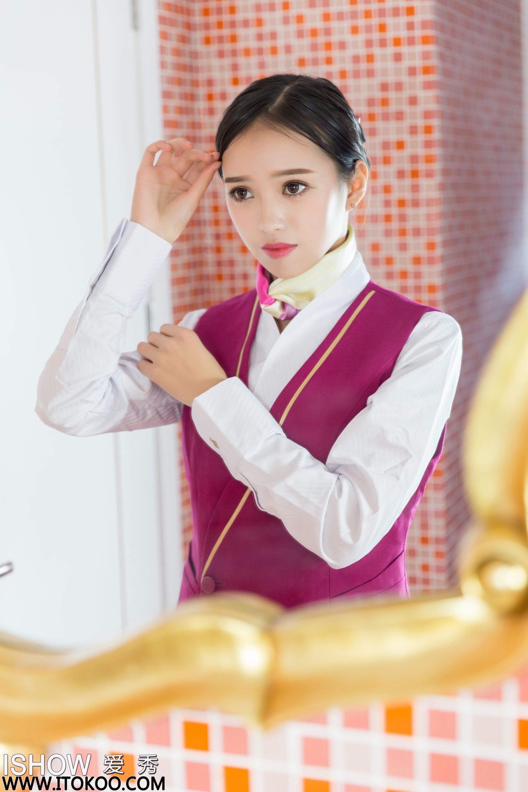 馨雅Adela《南航空姐》 [ISHOW爱秀] NO.092
