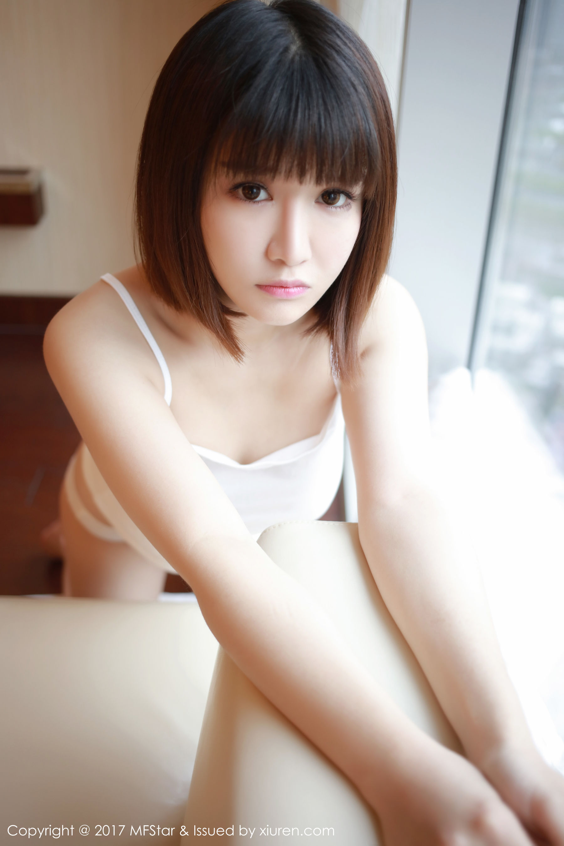 K8傲娇萌萌Vivian《诱人的小背心》 [模范学院MFStar] VOL.102 