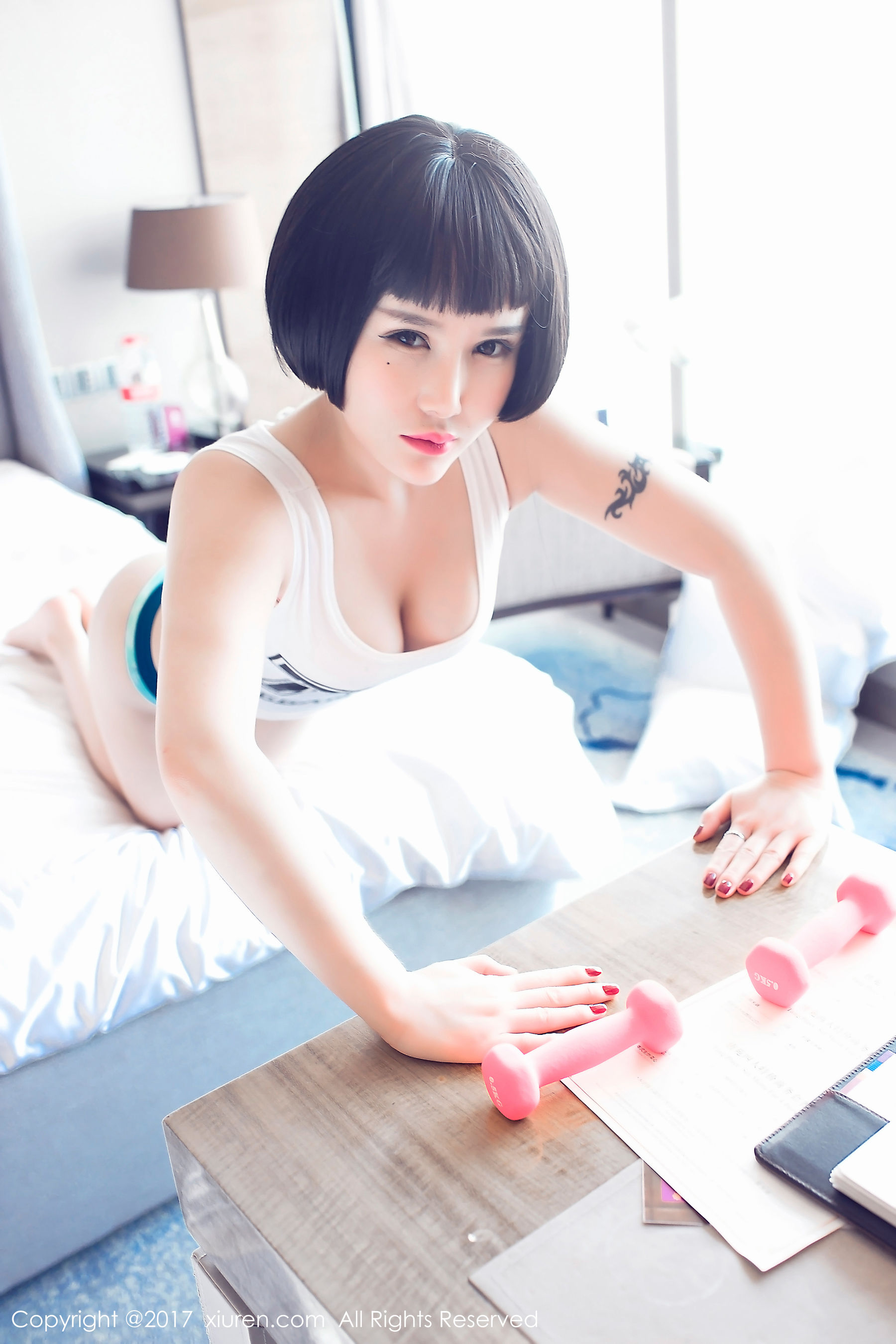 浑圆粉嫩新晋妹子@佑熙 [秀人网XIUREN] No.794 
