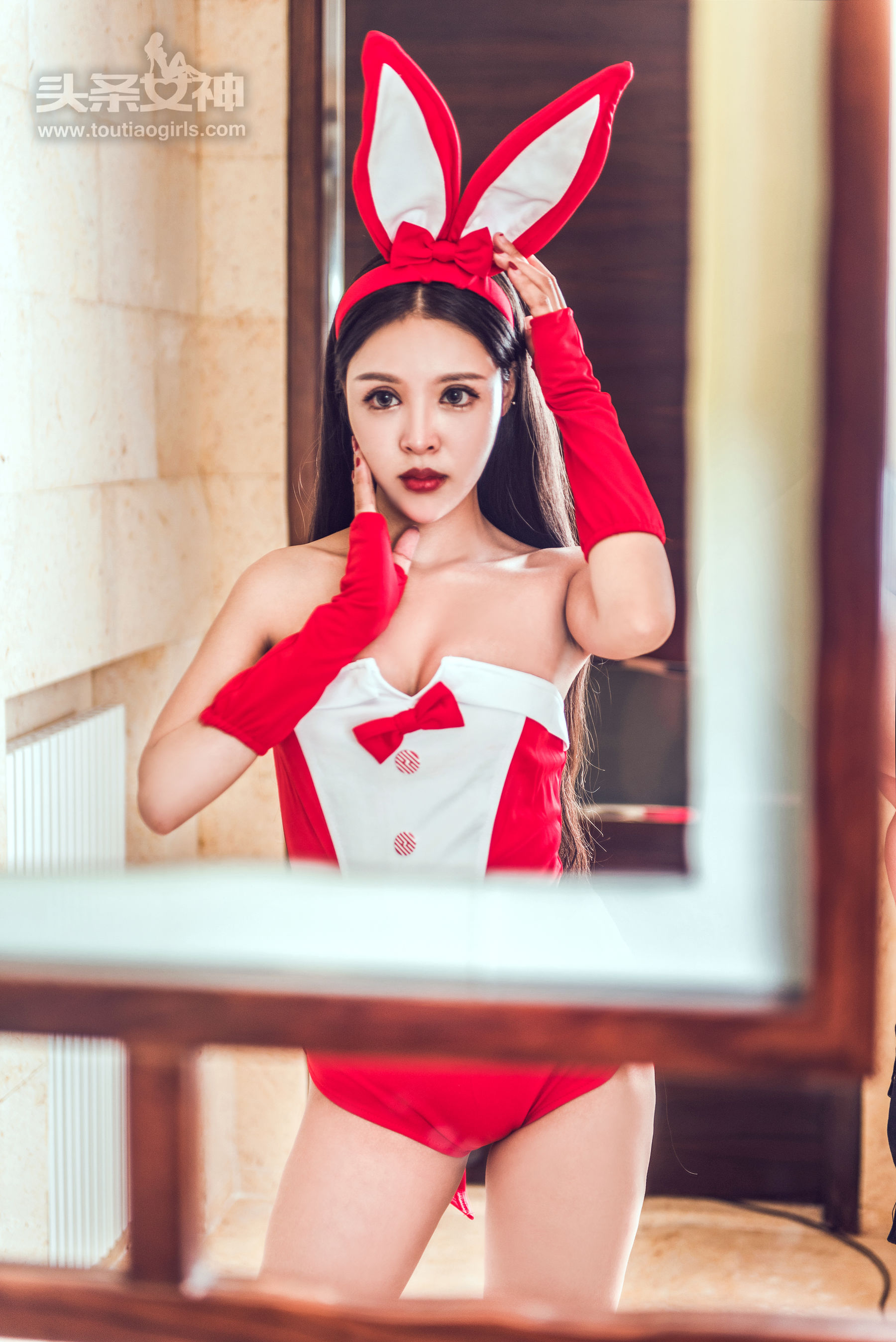 锦葵《美人秘书》 [头条女神]  - 图片02