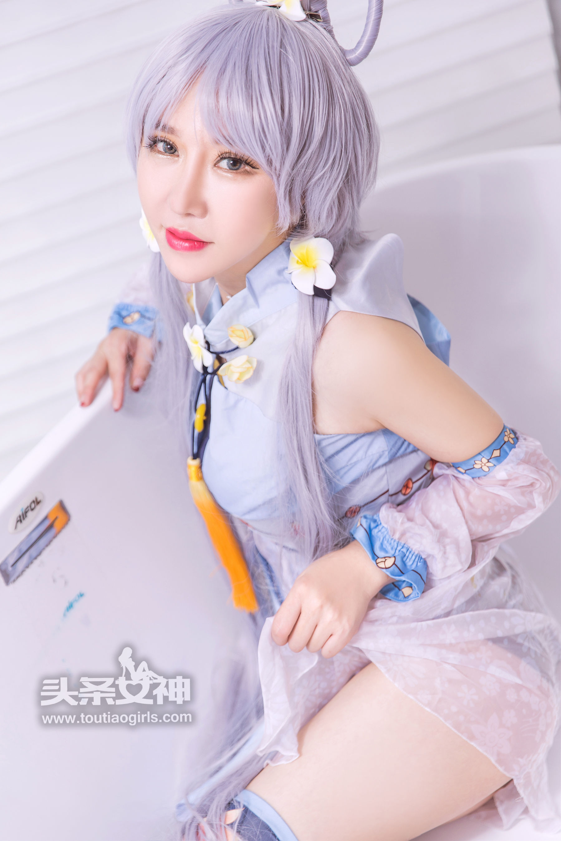 欣欣《天依娃娃》 [头条女神]  - 图片09