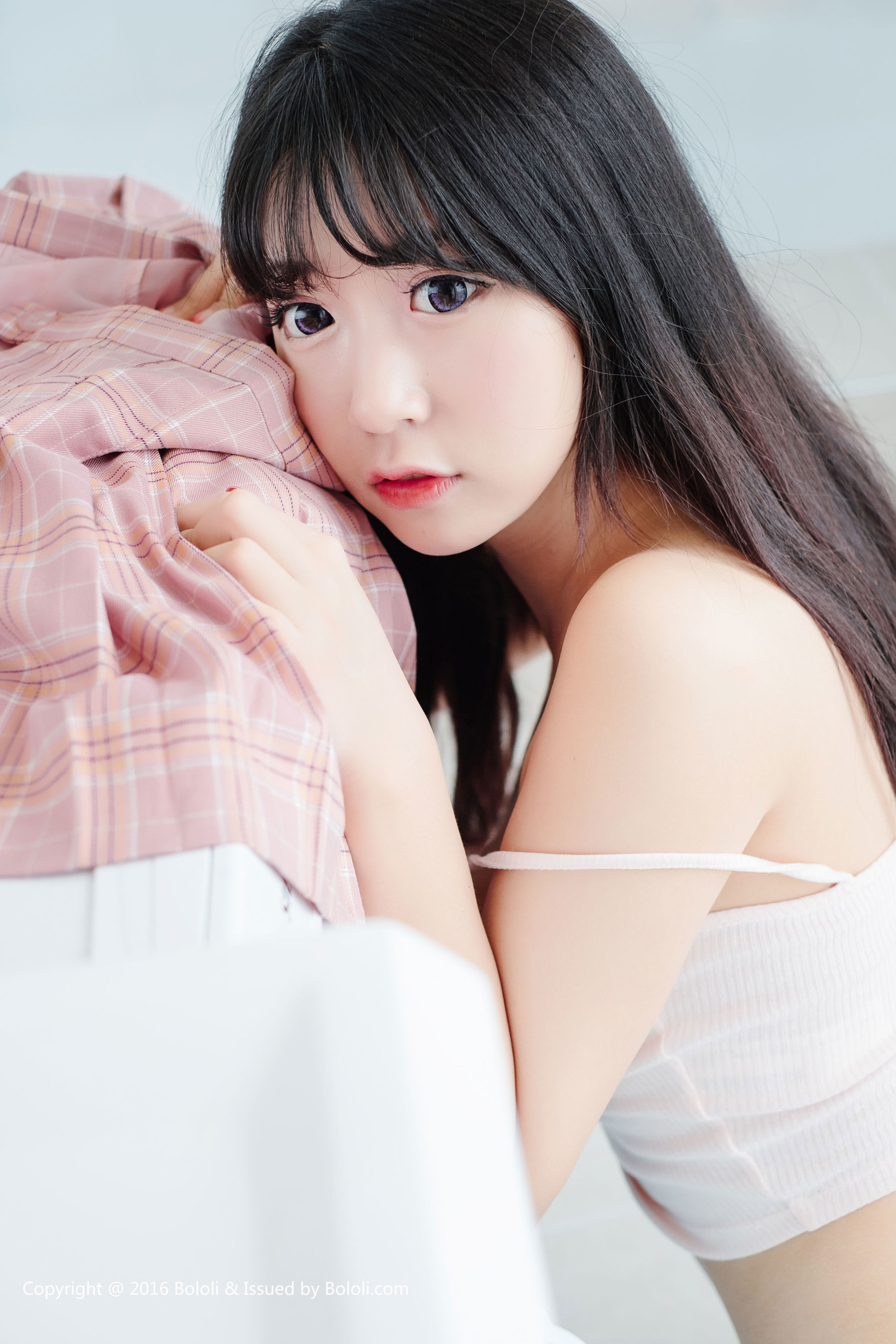 猫九酱sakura《童颜巨乳小猫九 洗衣房俏皮诱惑》 [Bololi波萝社] BOL.005 