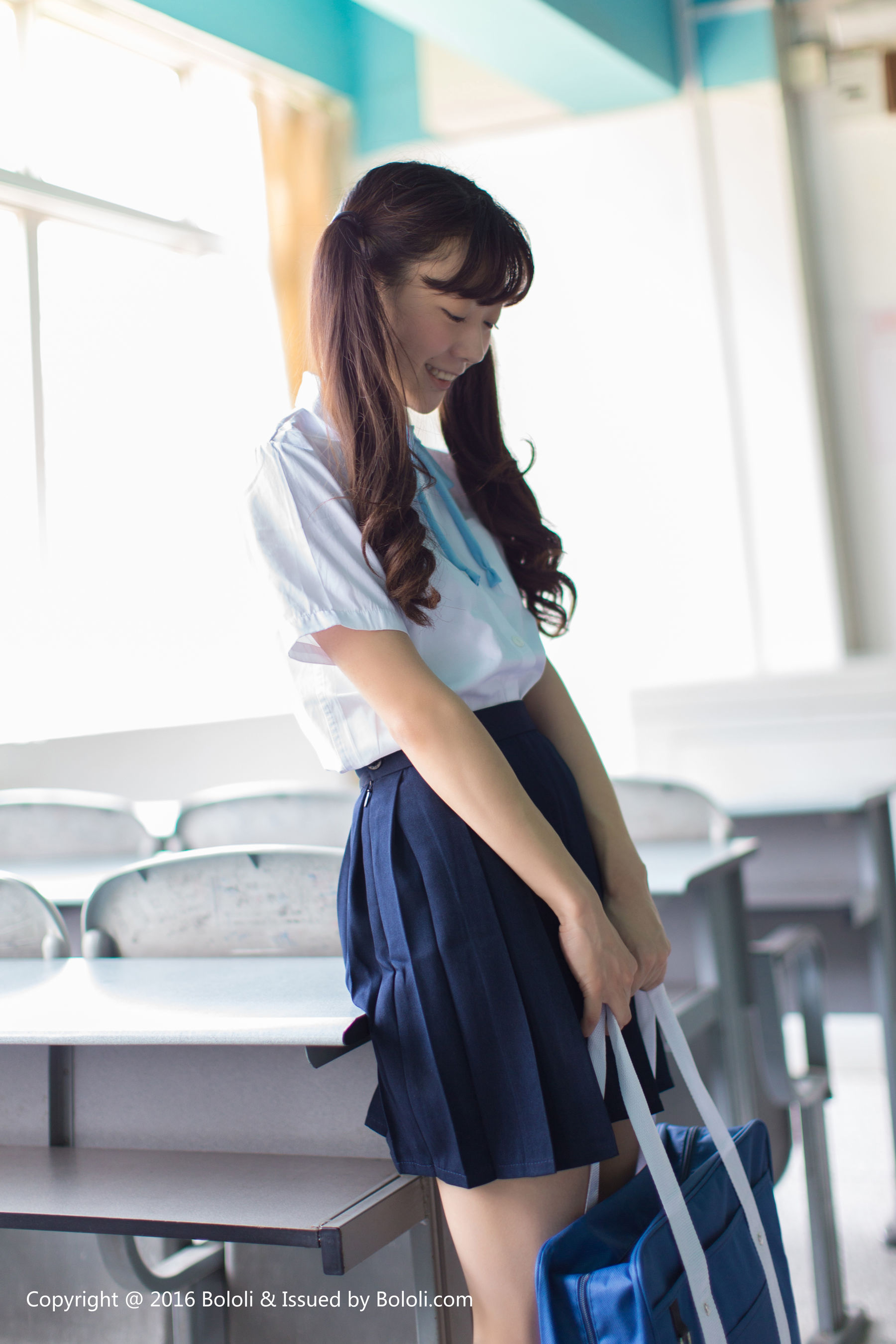 SUKI《清纯少女戏水》 [Bololi波萝社] BOL.092
