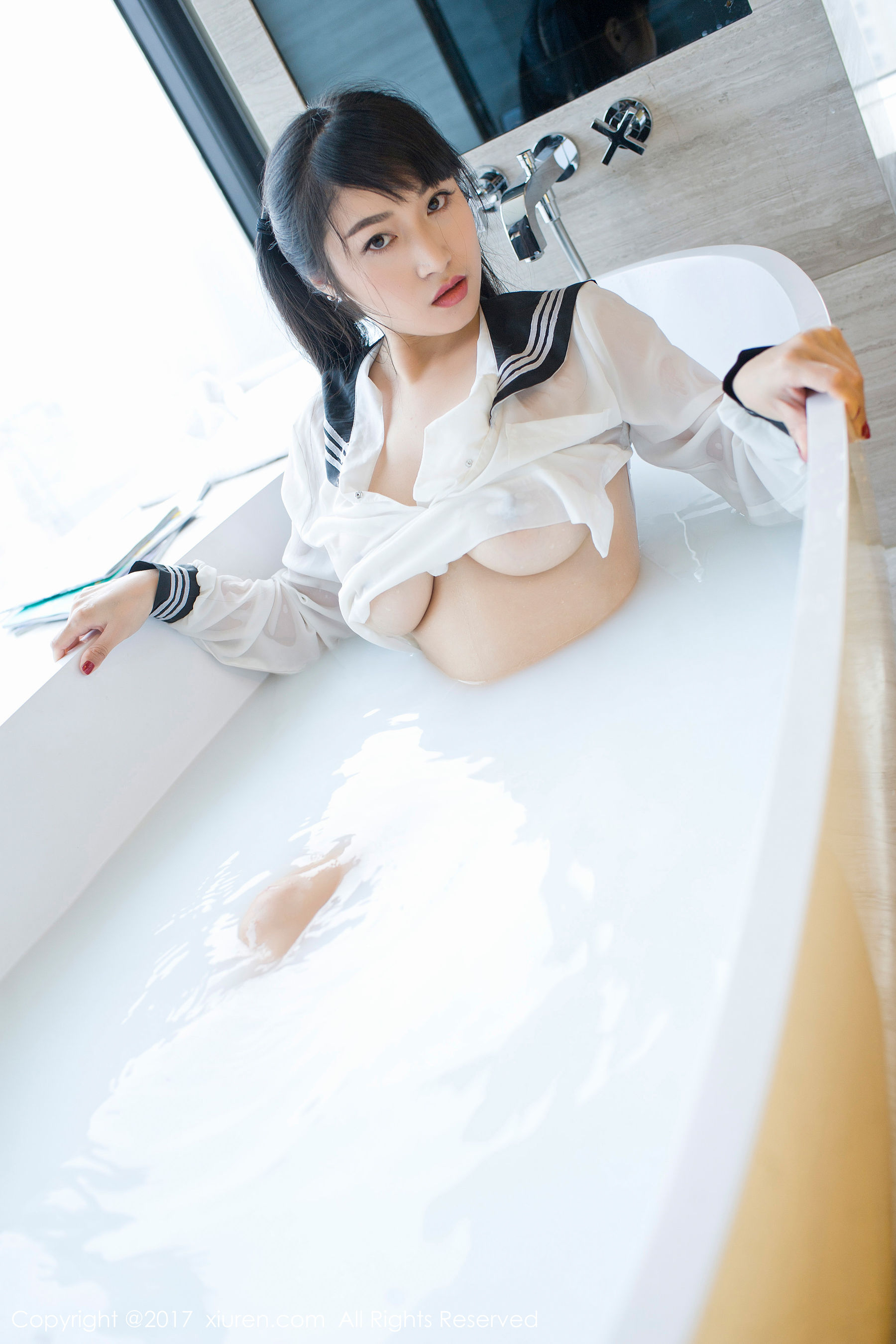 盼盼龙女sunny《牛奶浴学生装+透明学生装+黑色乳贴》 [秀人XiuRen] NO.853 