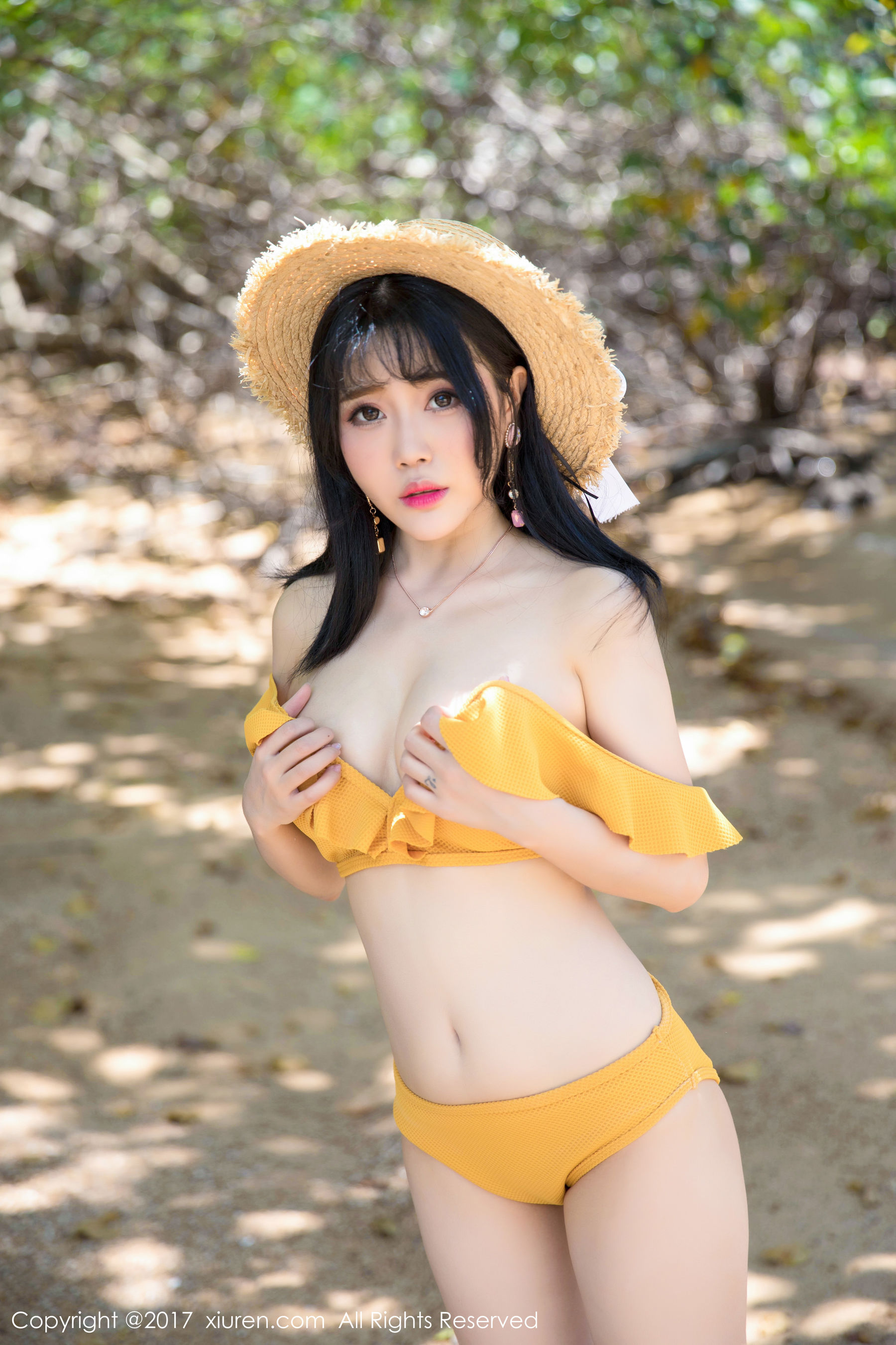 兜豆靓Youlina《田园风仙子》 [秀人XiuRen] NO.855