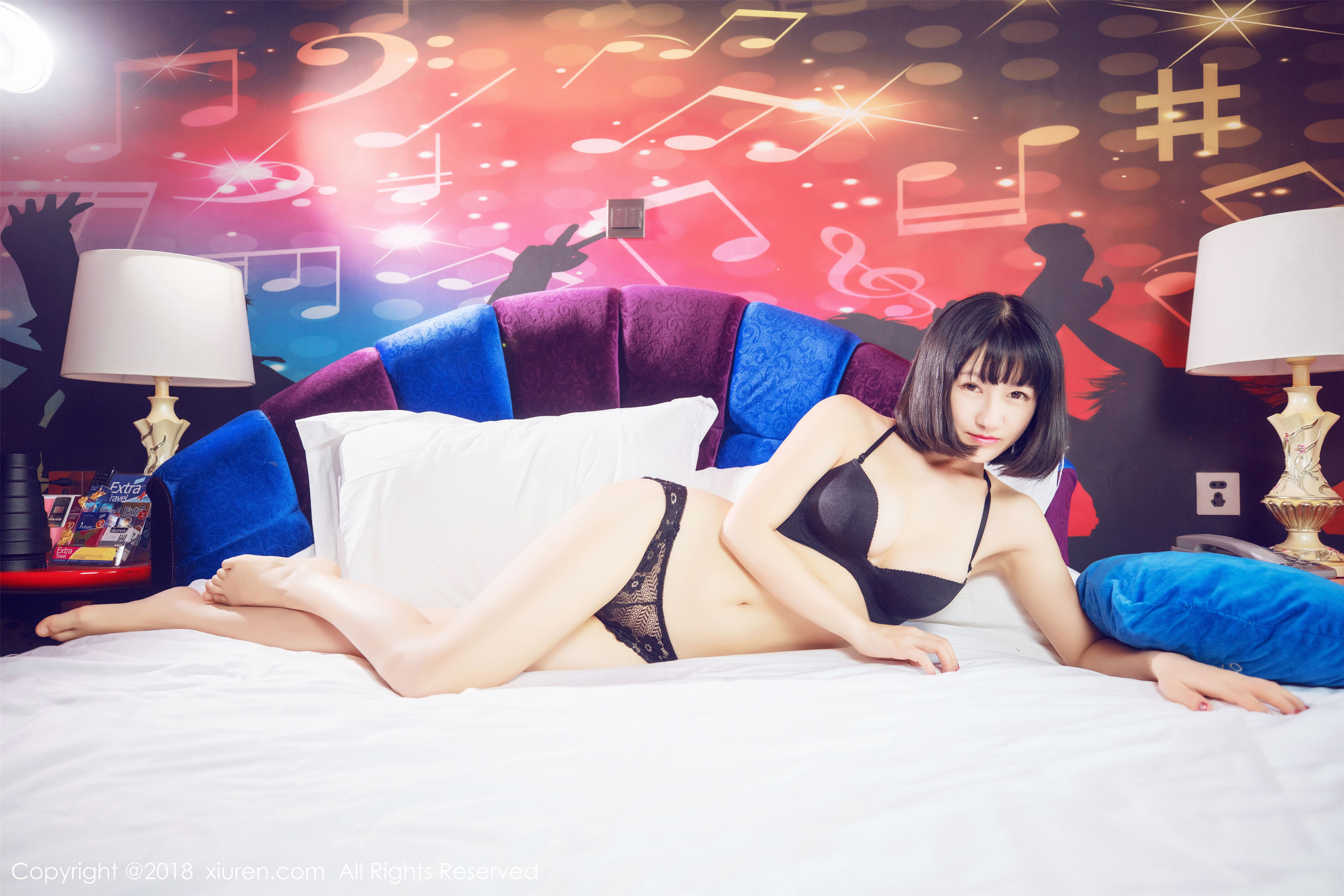 小探戈《透视蕾丝内衣+女仆装+诱惑女秘书OL》 [秀人XiuRen] No.933 