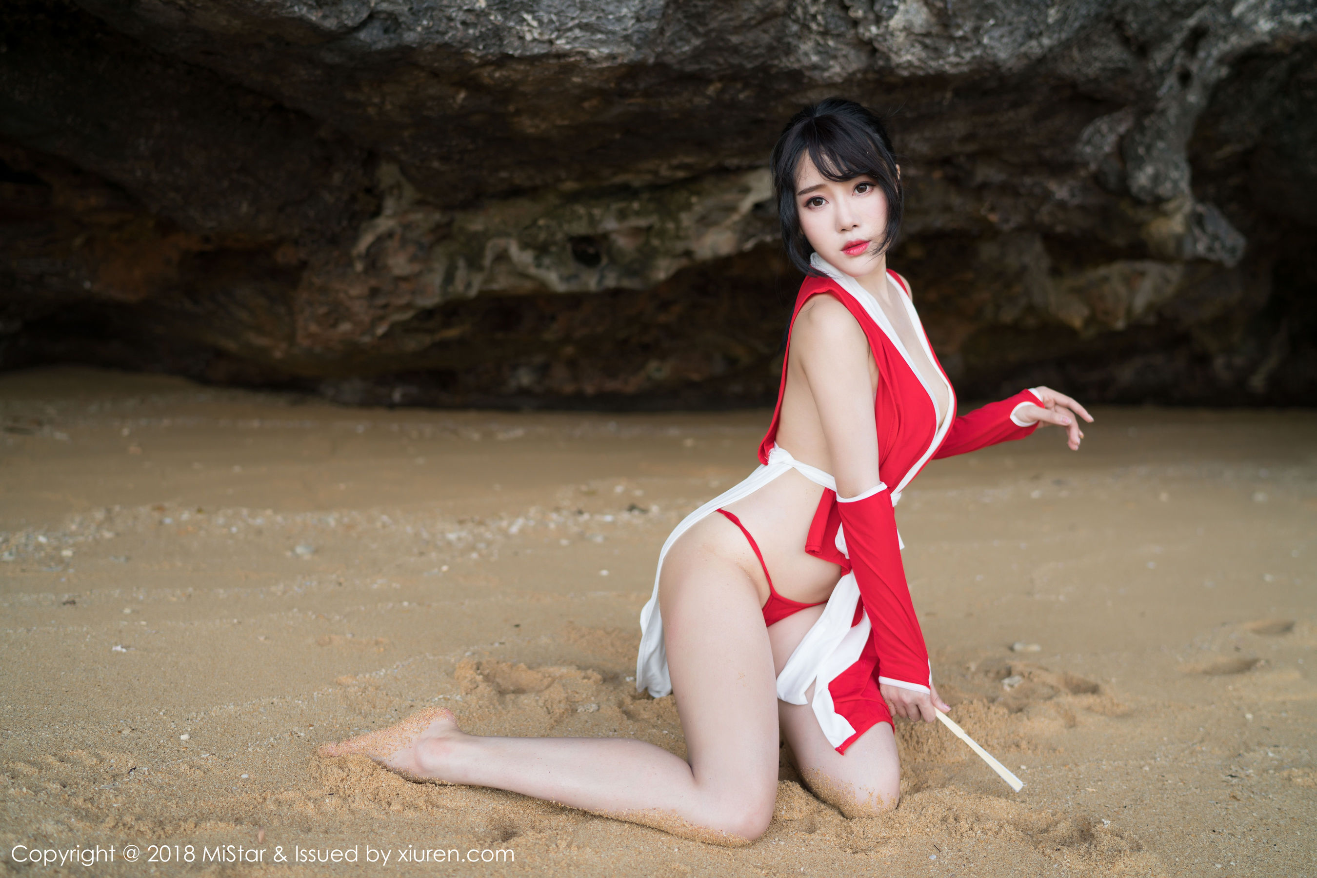 兜豆靓Youlina《外拍COS不知火舞与DVA》 [魅妍社MiStar] VOL.215 