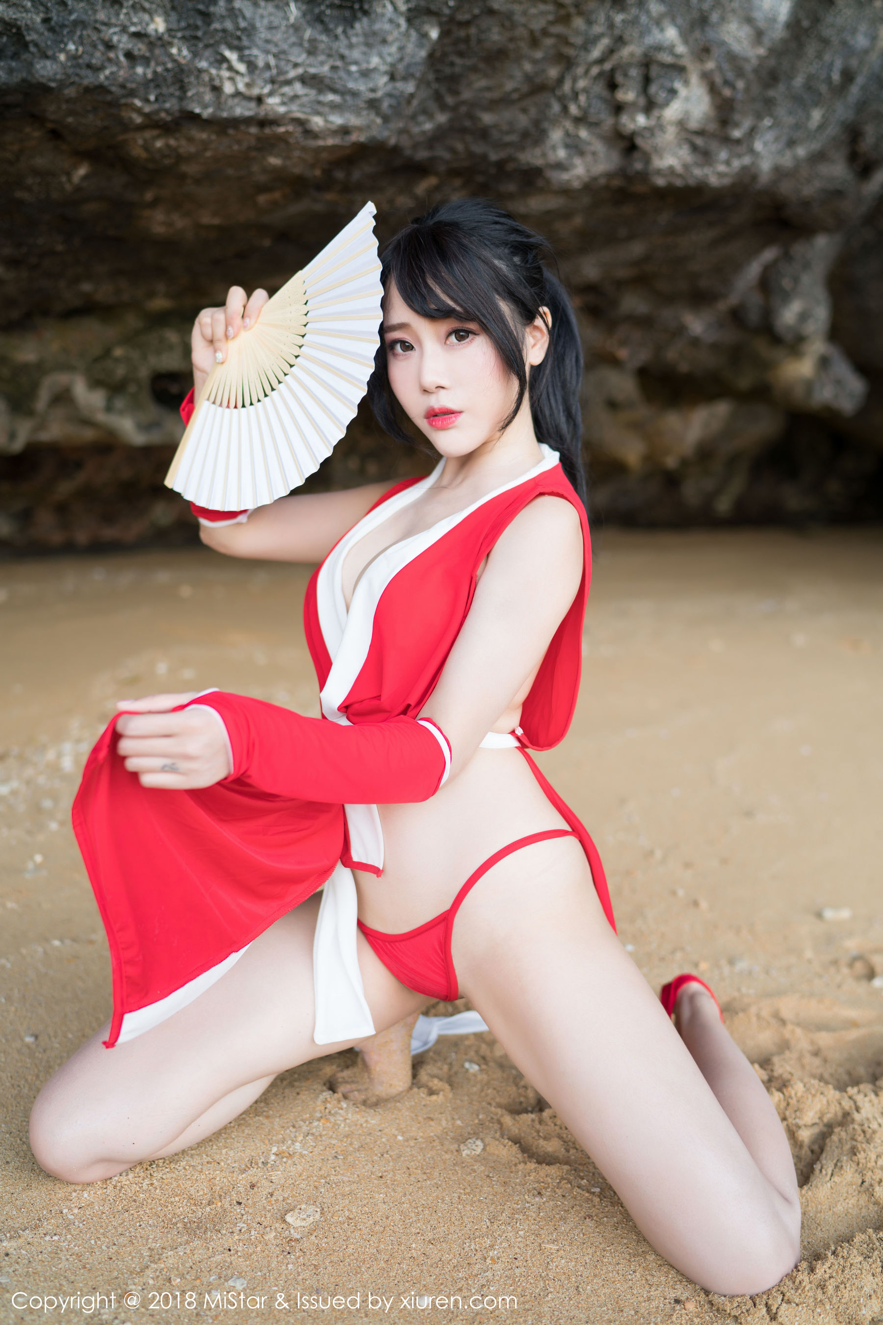 兜豆靓Youlina《外拍COS不知火舞与DVA》 [魅妍社MiStar] VOL.215 