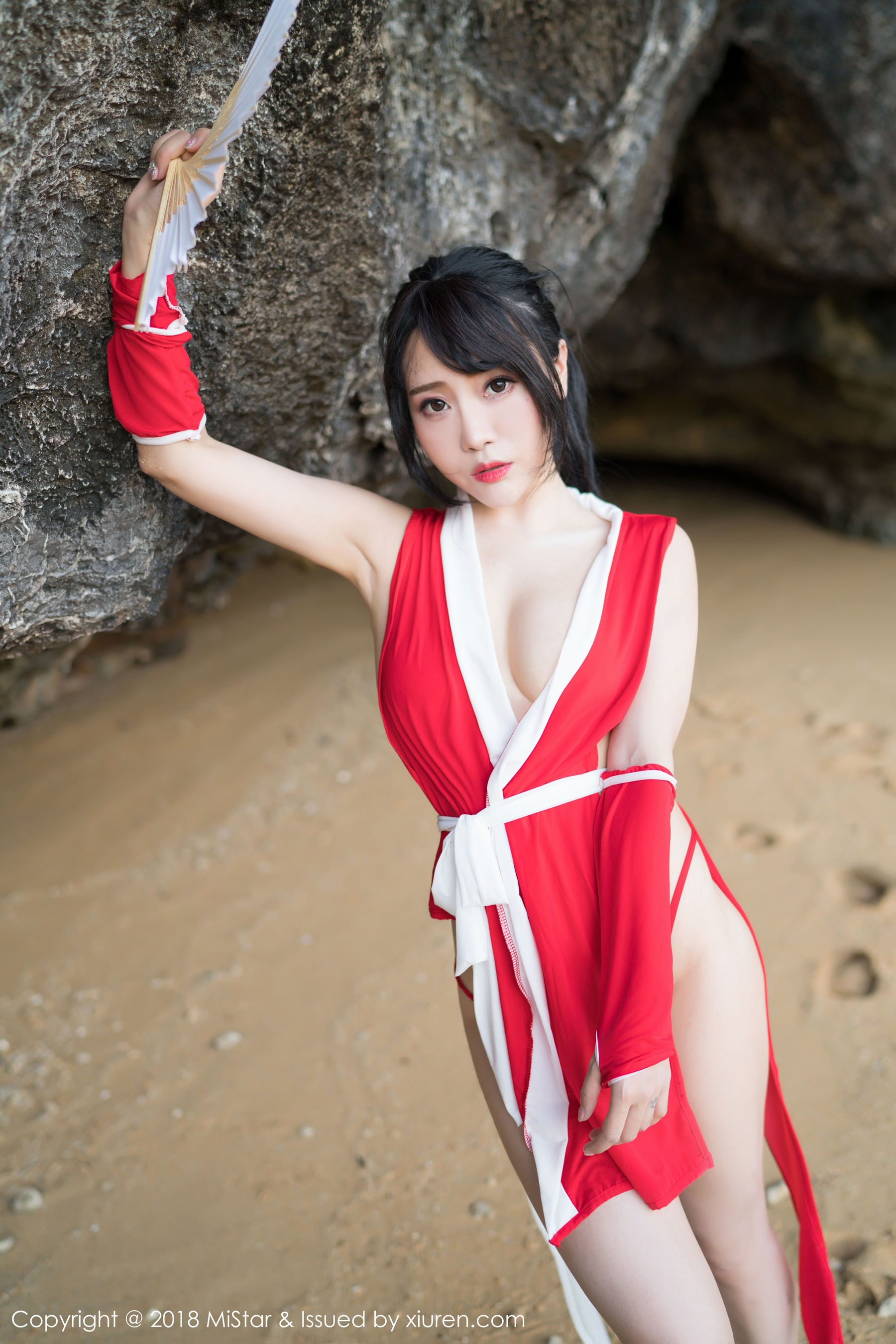 兜豆靓Youlina《外拍COS不知火舞与DVA》 [魅妍社MiStar] VOL.215 
