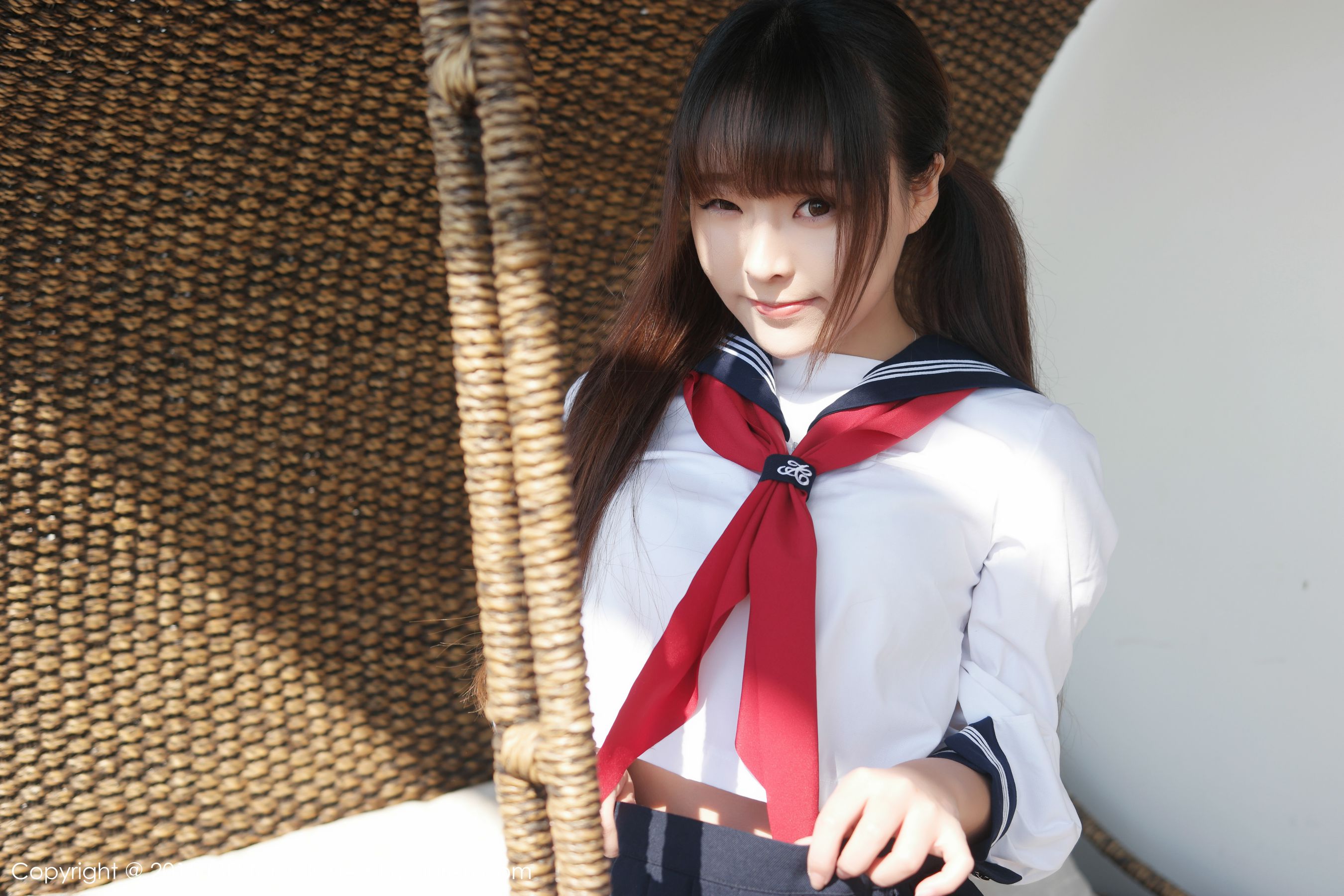 柳侑绮Sevenbaby《大理旅拍》水手服诱惑少女 [模范学院MFStar] Vol.002 