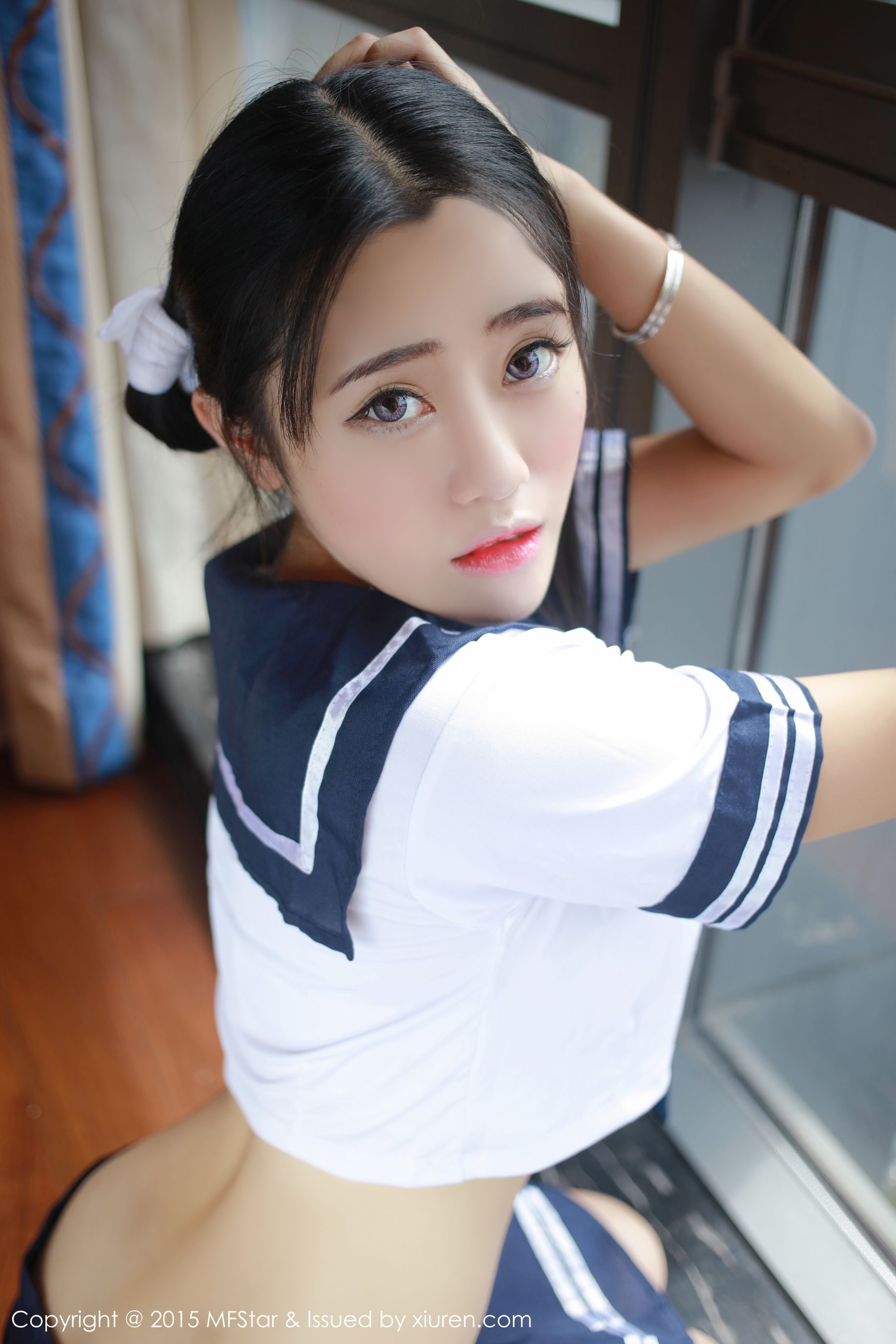 兜豆靓Youlina《3套性感制服系列》 [模范学院MFStar] Vol.032 