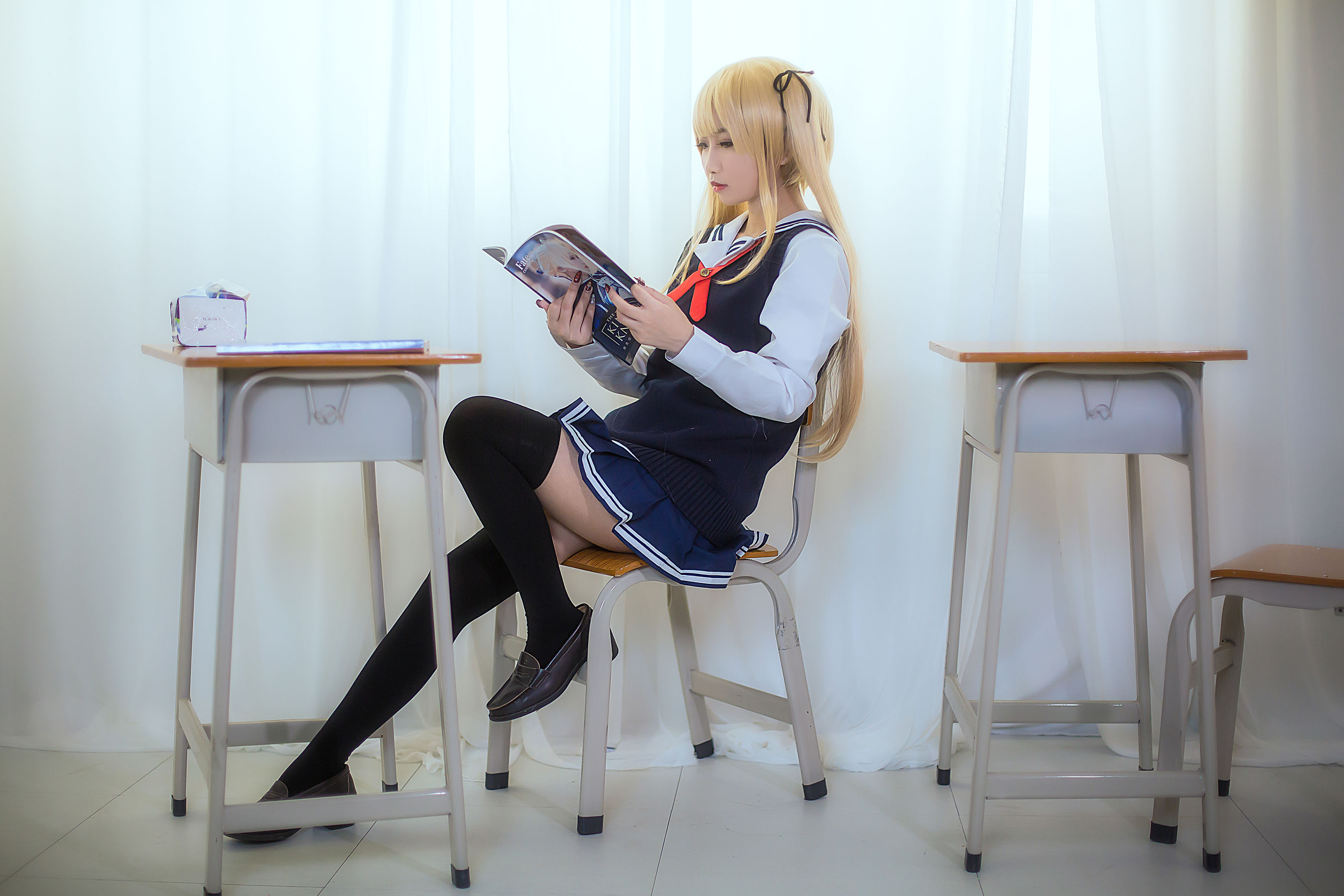 白嫩美少女鬼畜瑶 校服