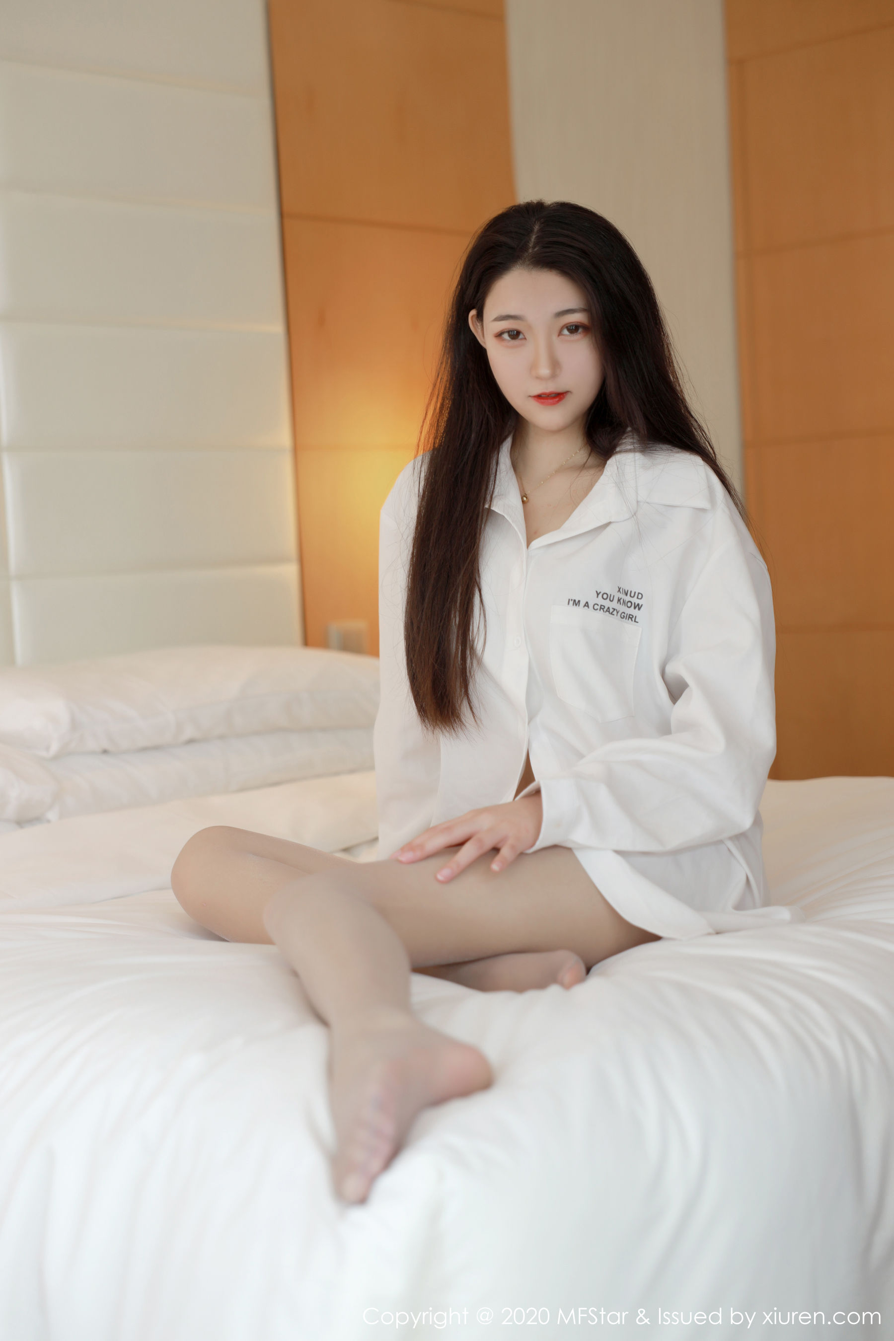 [模范学院MFStar] Vol.321 Laura张小妮 - 图片01