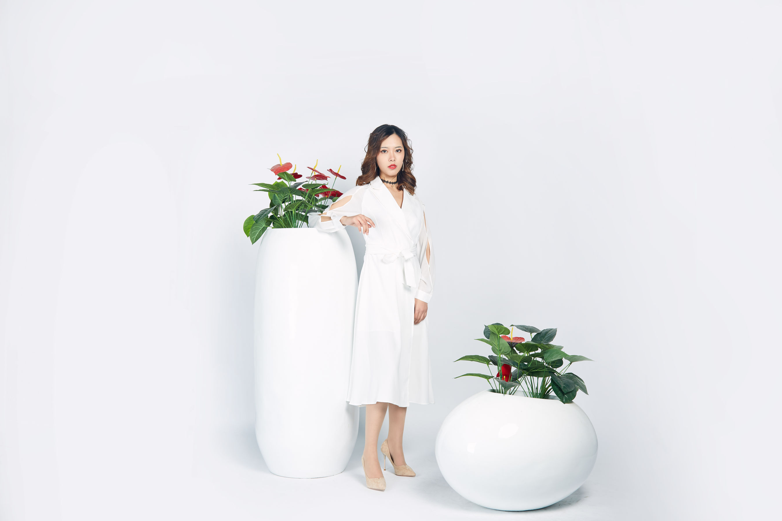 [奈丝] NO.024 晨静 白色开衩连衣裙 - 图片04