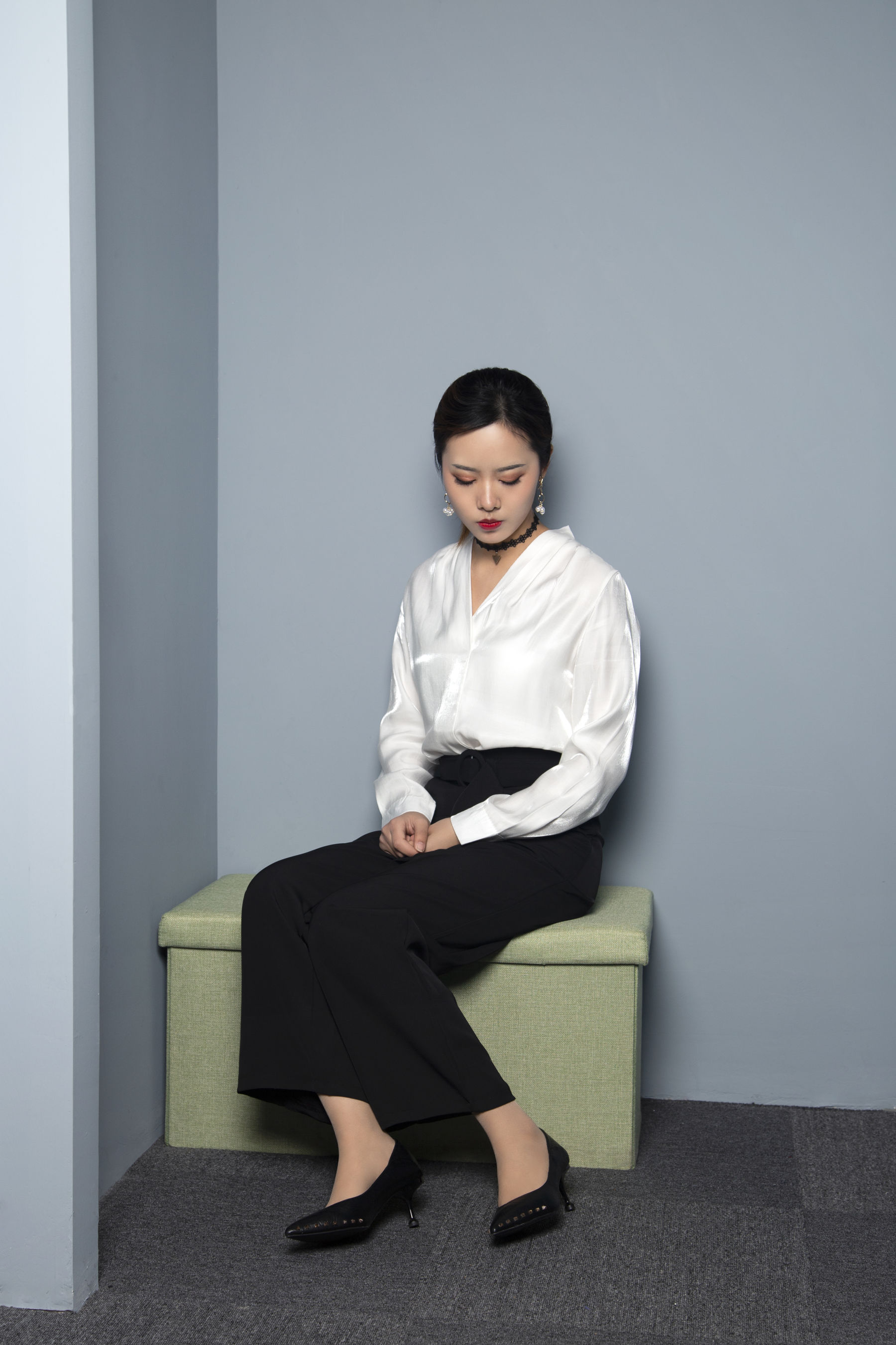 [奈丝] NO.033 晨静 阔腿裤小皮鞋，今日OL通勤 - 图片05