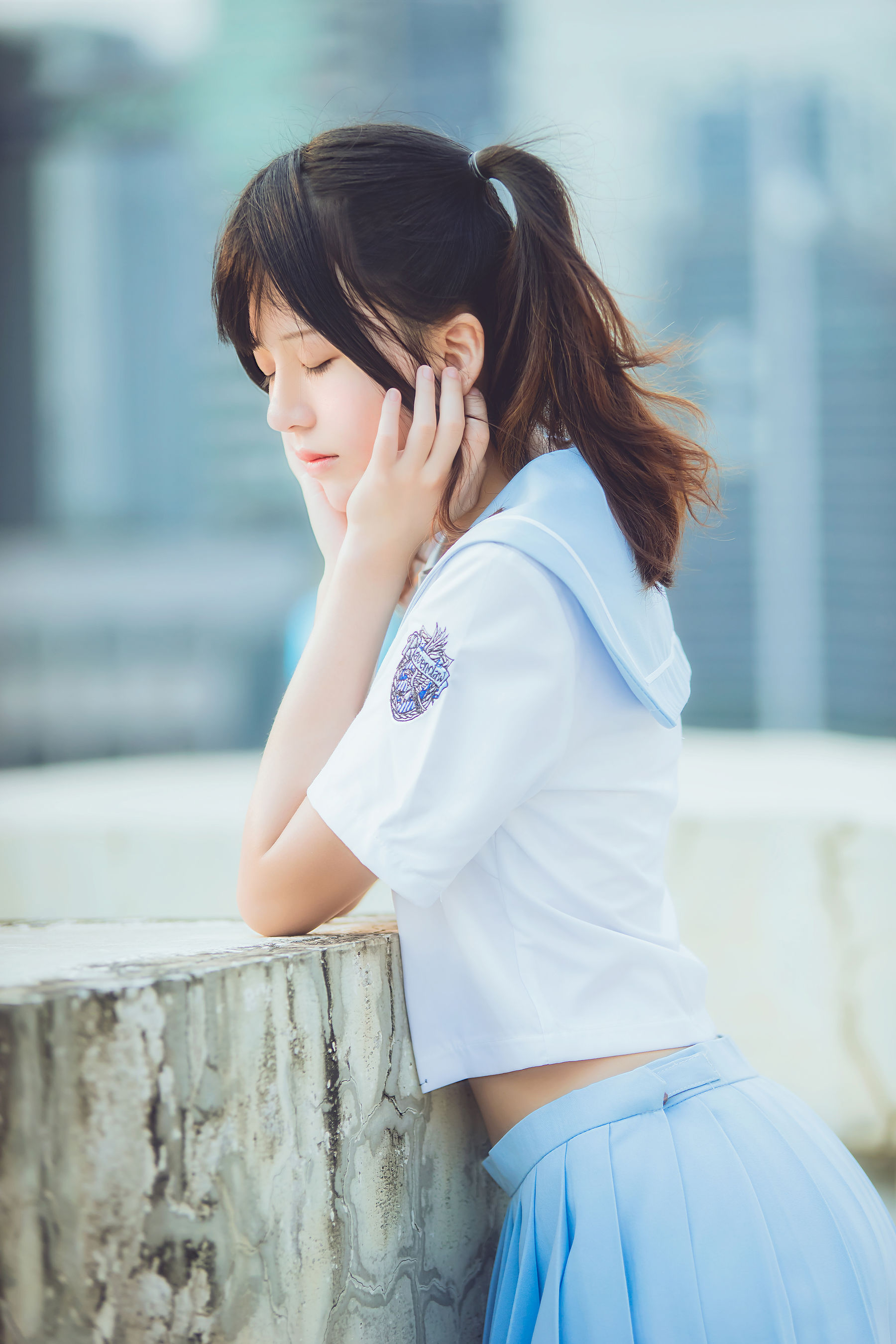 [COS福利] 桜桃喵 - 少女之微风轻轻起