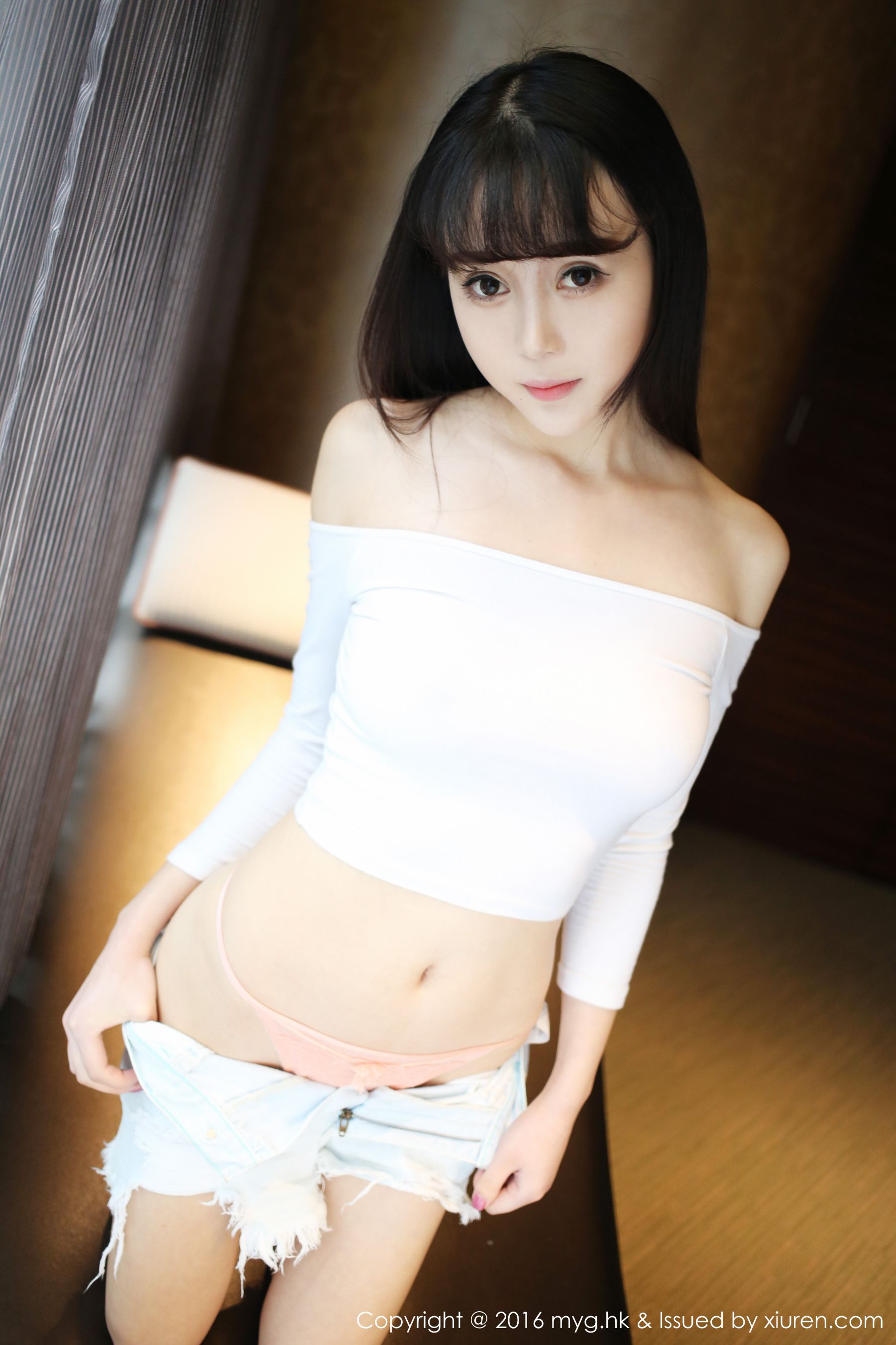 赵小米Kitty《清纯热裤妹子诱惑》 [美媛馆MyGirl] Vol.197 