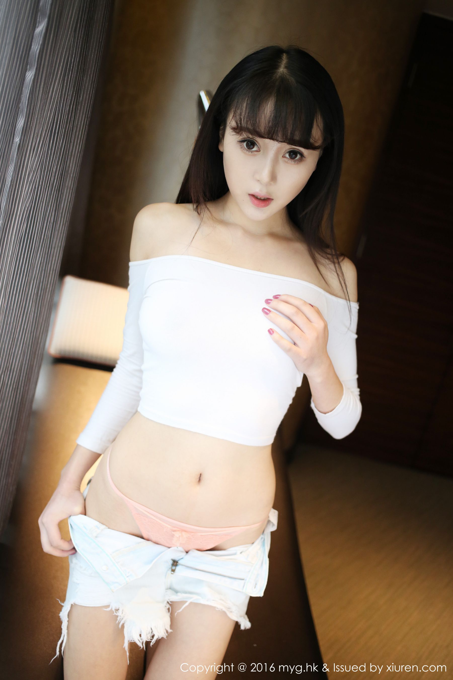 赵小米Kitty《清纯热裤妹子诱惑》 [美媛馆MyGirl] Vol.197 