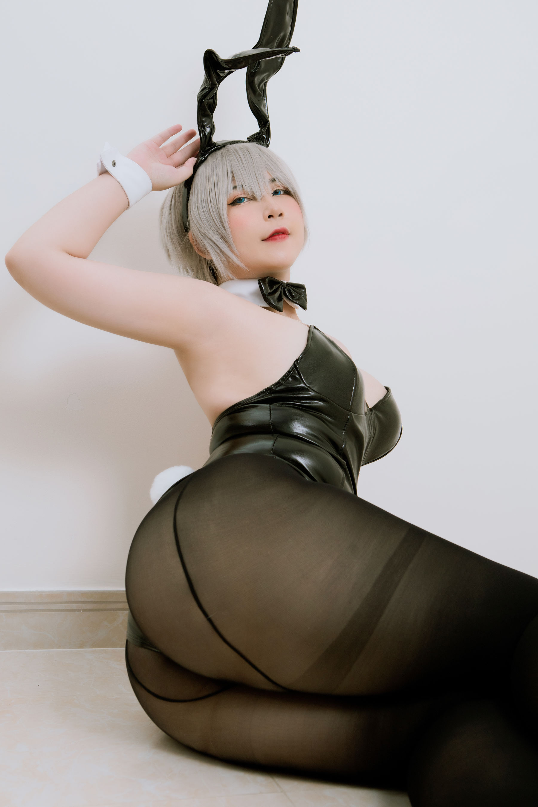 [网红COSER写真] Uy Uy - Uzaki Bunny Suit