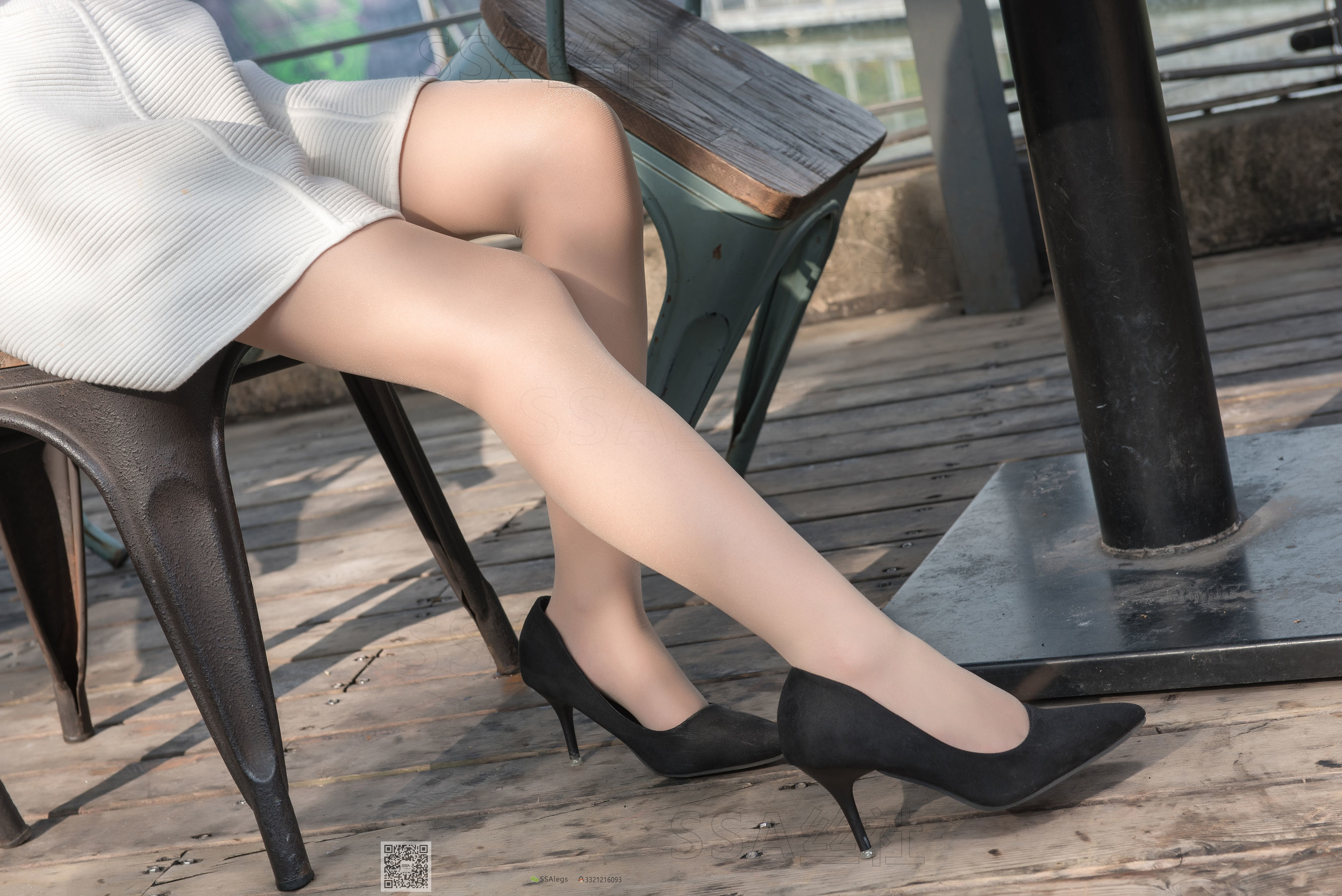 [SSA丝社]超清写真 No.052 西西 街拍小白裙