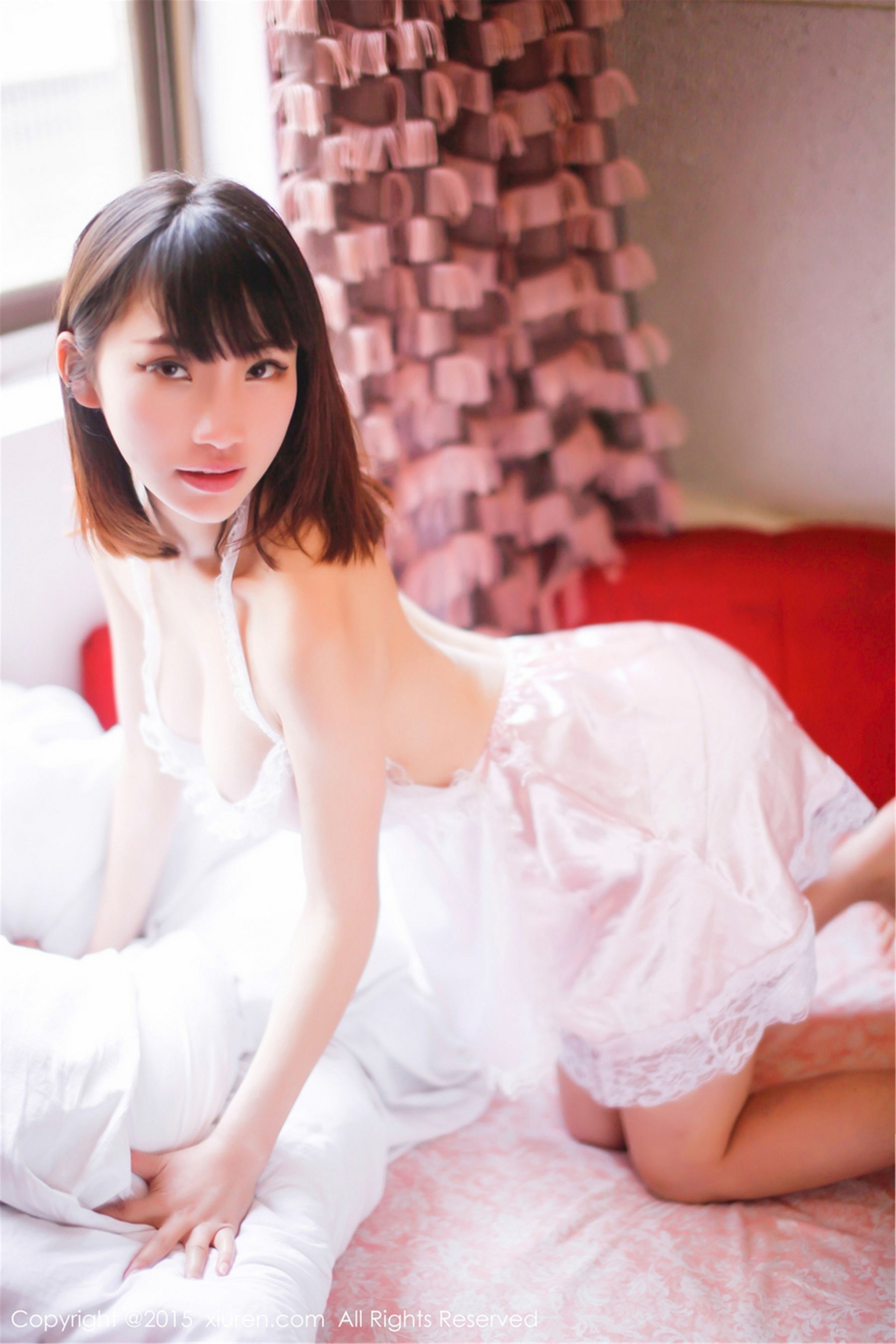 颜浅浅Cindy《挤胸+睡衣系列》 [秀人网XiuRen] No.270 