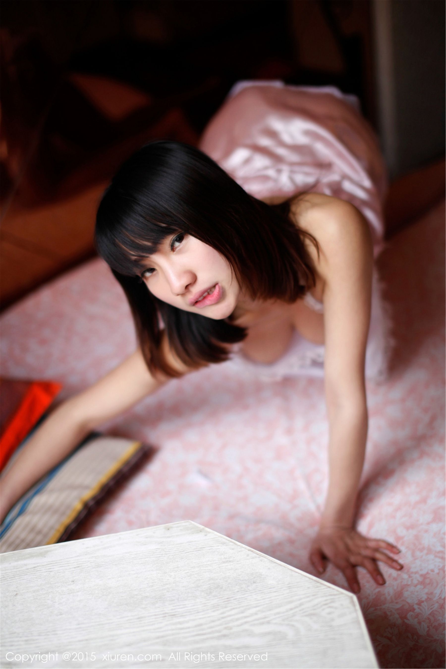 颜浅浅Cindy《挤胸+睡衣系列》 [秀人网XiuRen] No.270 