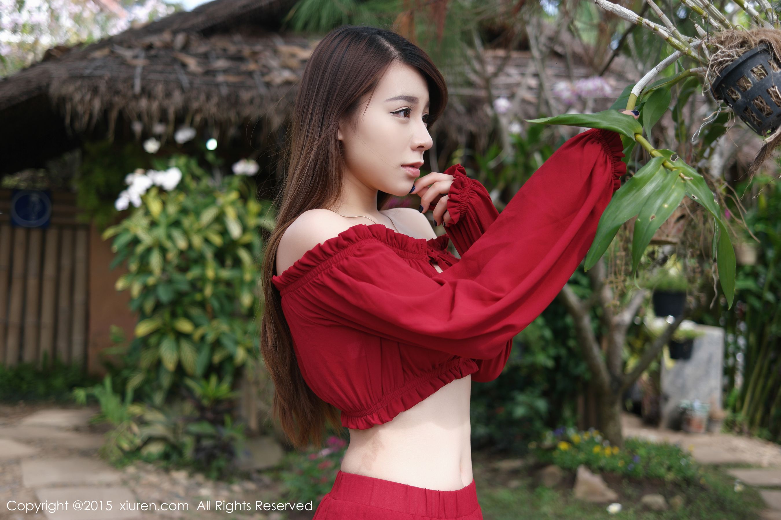vetiver嘉宝贝儿《泰国旅拍》长裙女神系列 [秀人网XiuRen] No.303 