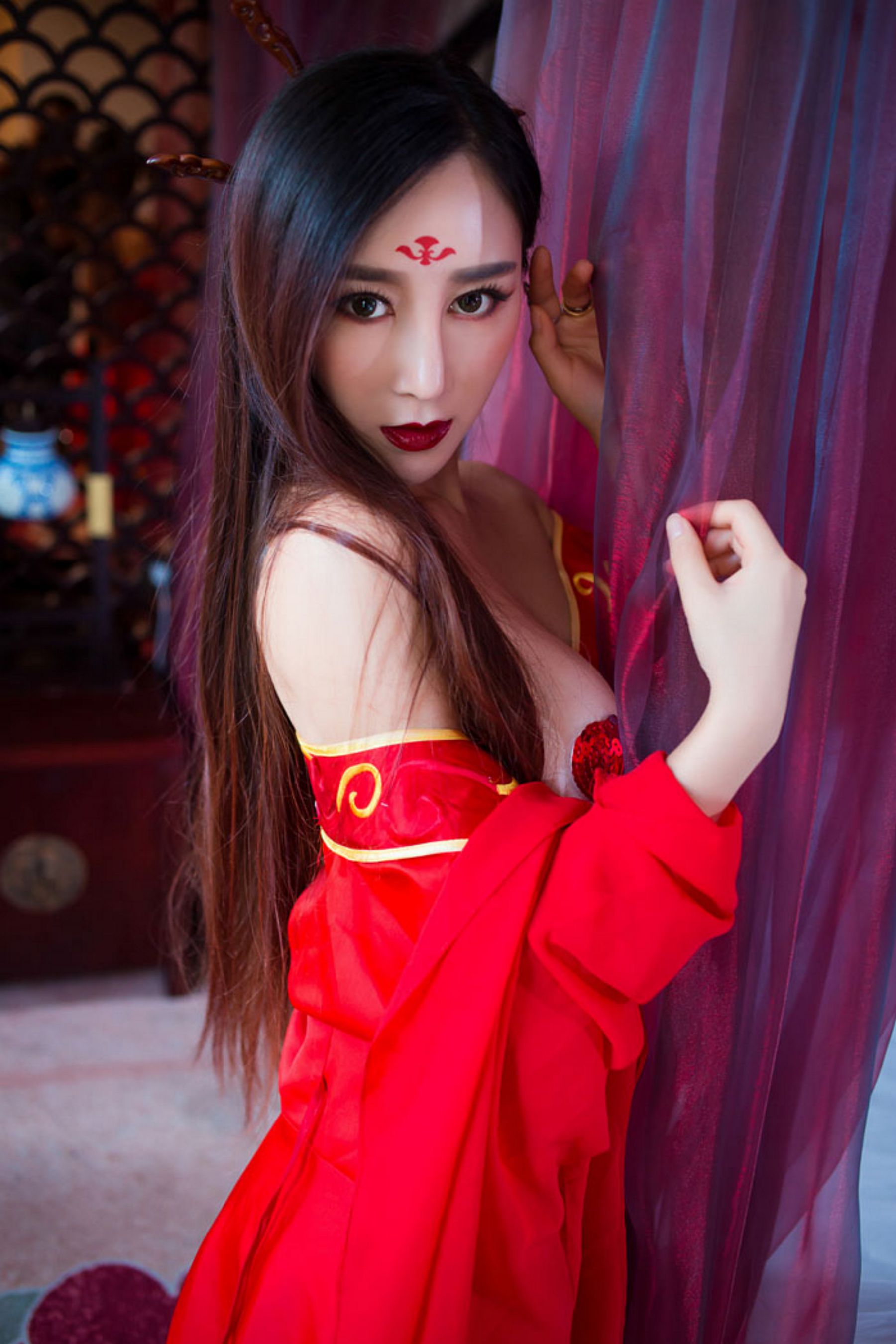 邹晶晶《花千骨 ? 魔化》COS [秀人网XiuRen] No.382 