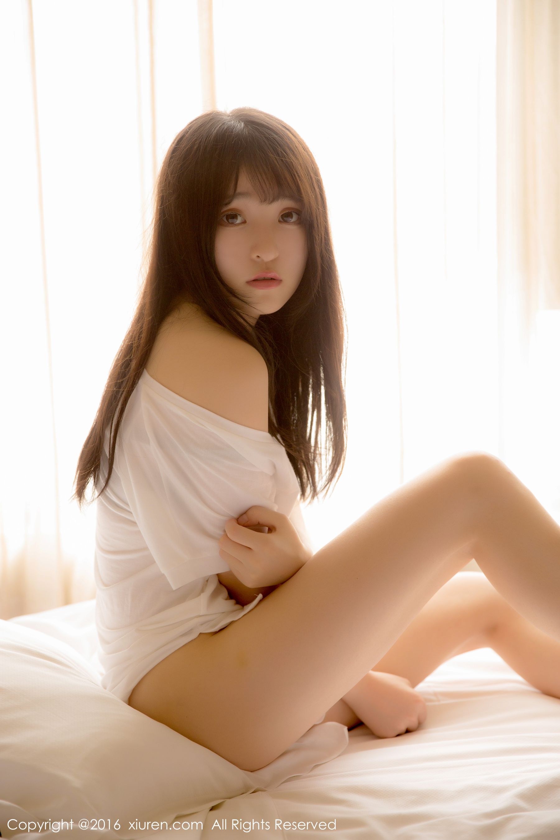 伊小七MoMo《大尺度性感私房系列》 [秀人网XiuRen] No.571 