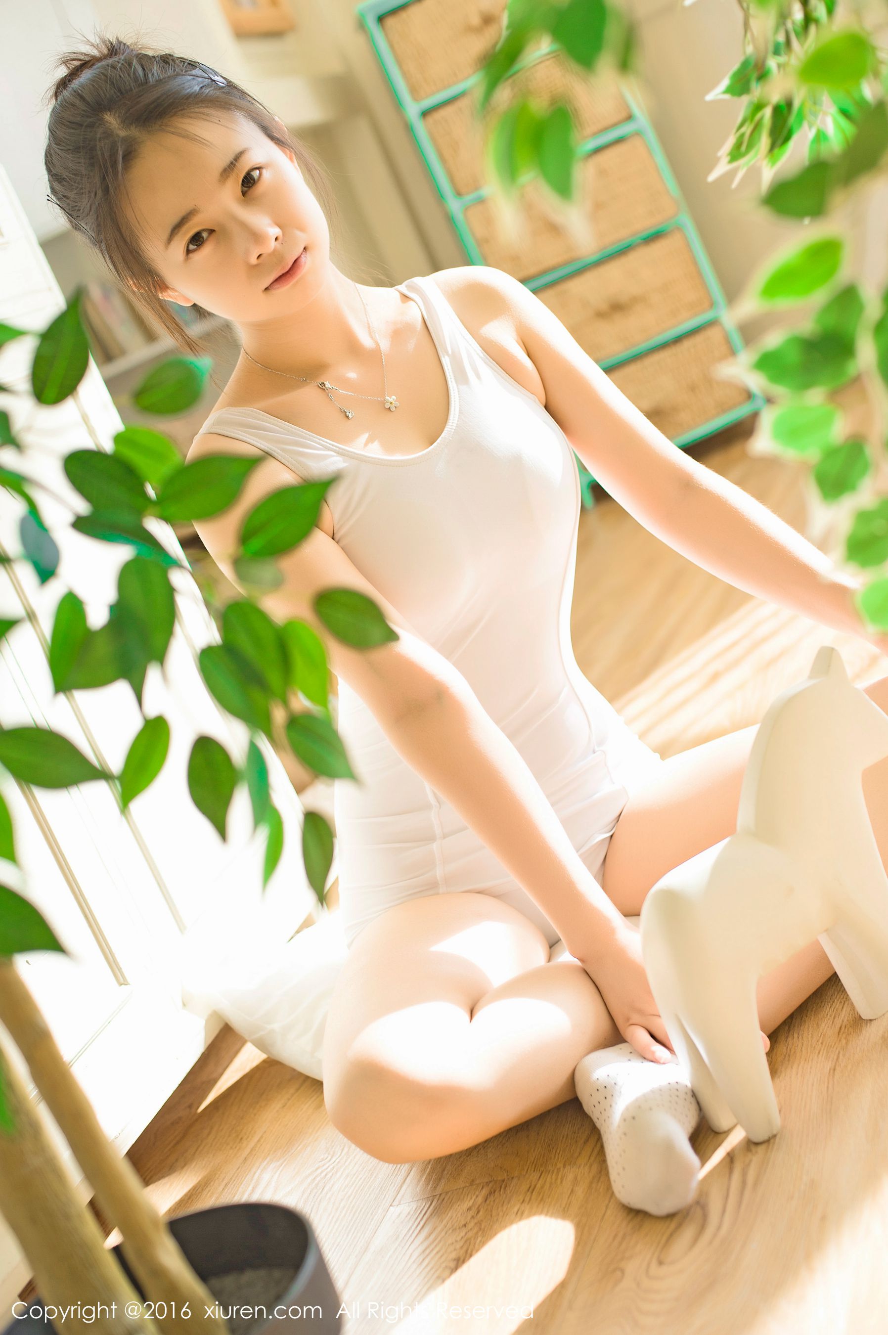 草莓zz(吴允芝)《清晨起床的智齿少女》 [秀人网XiuRen] No.641 