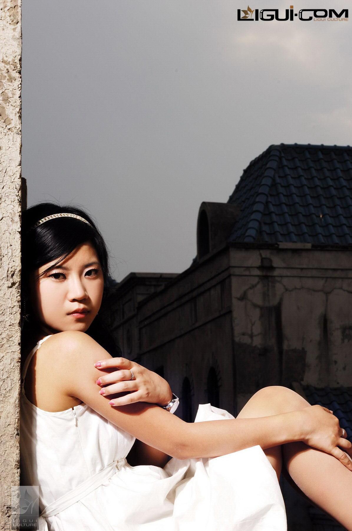 Model 卡鲁鲁《纯情少女的丝恋》 [丽柜LiGui] 丝足写真图片