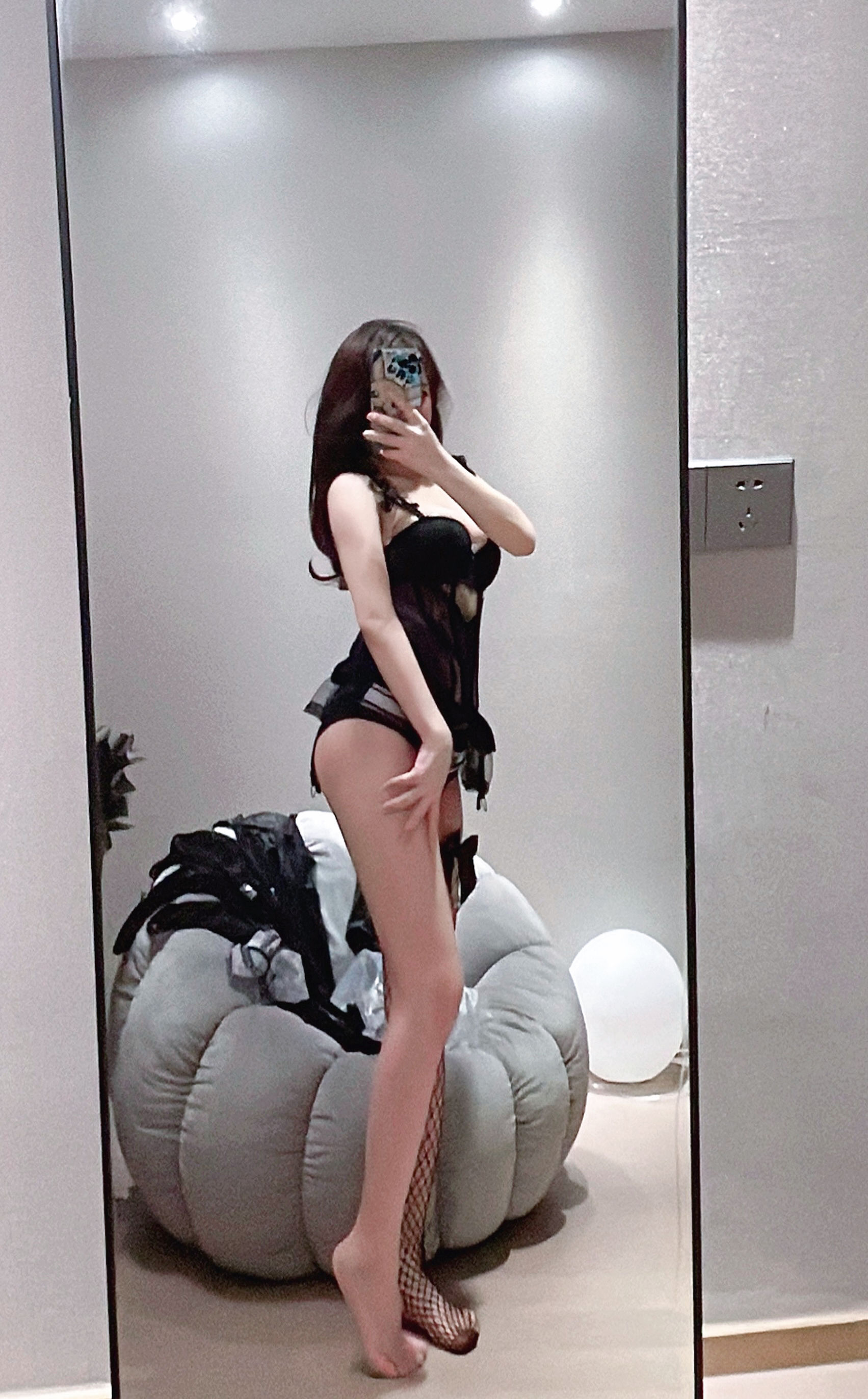 奔跑的晶骡儿 - 苗条身材
