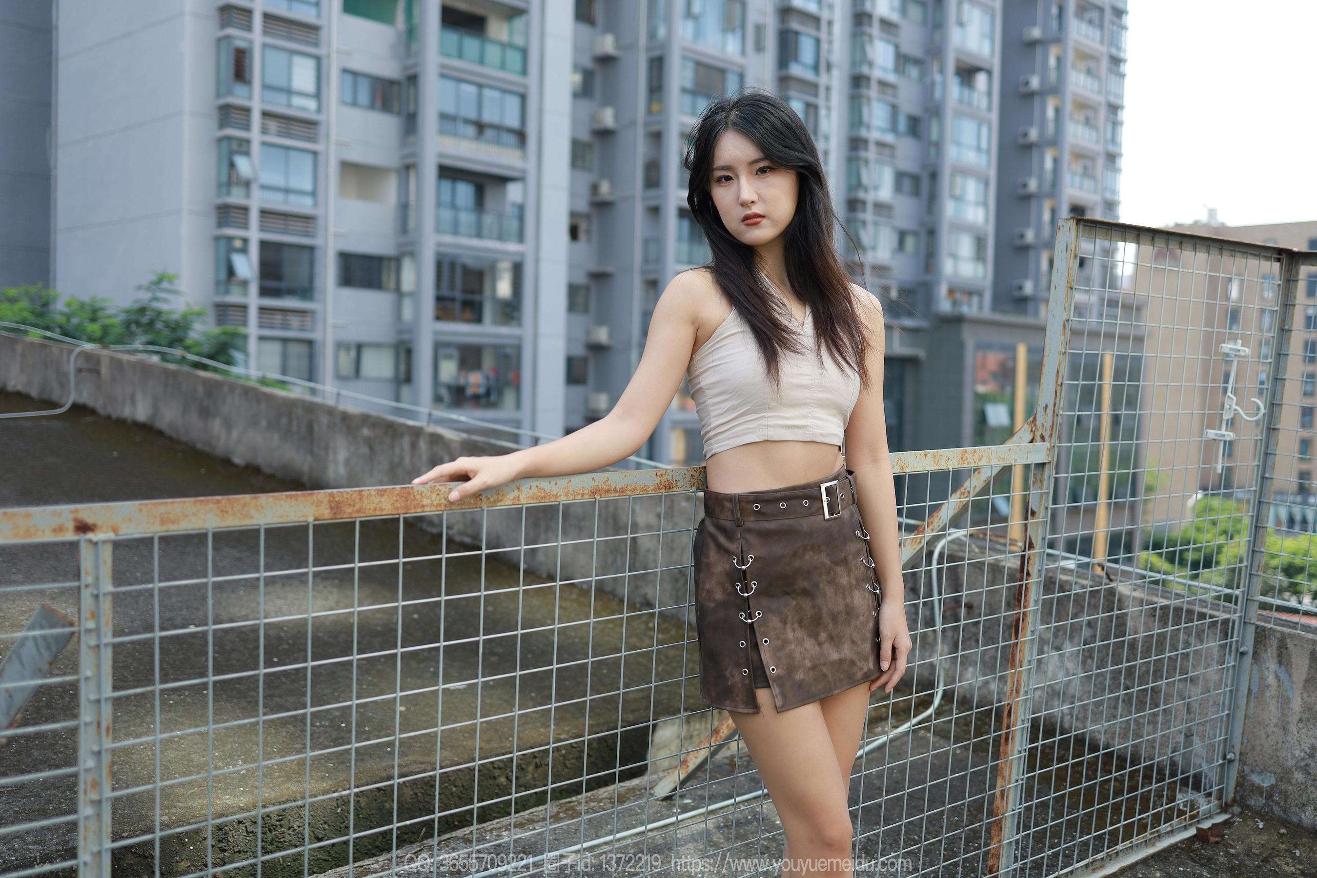 IESS异思趣向 - 模特：小宝 《美拉德配色》