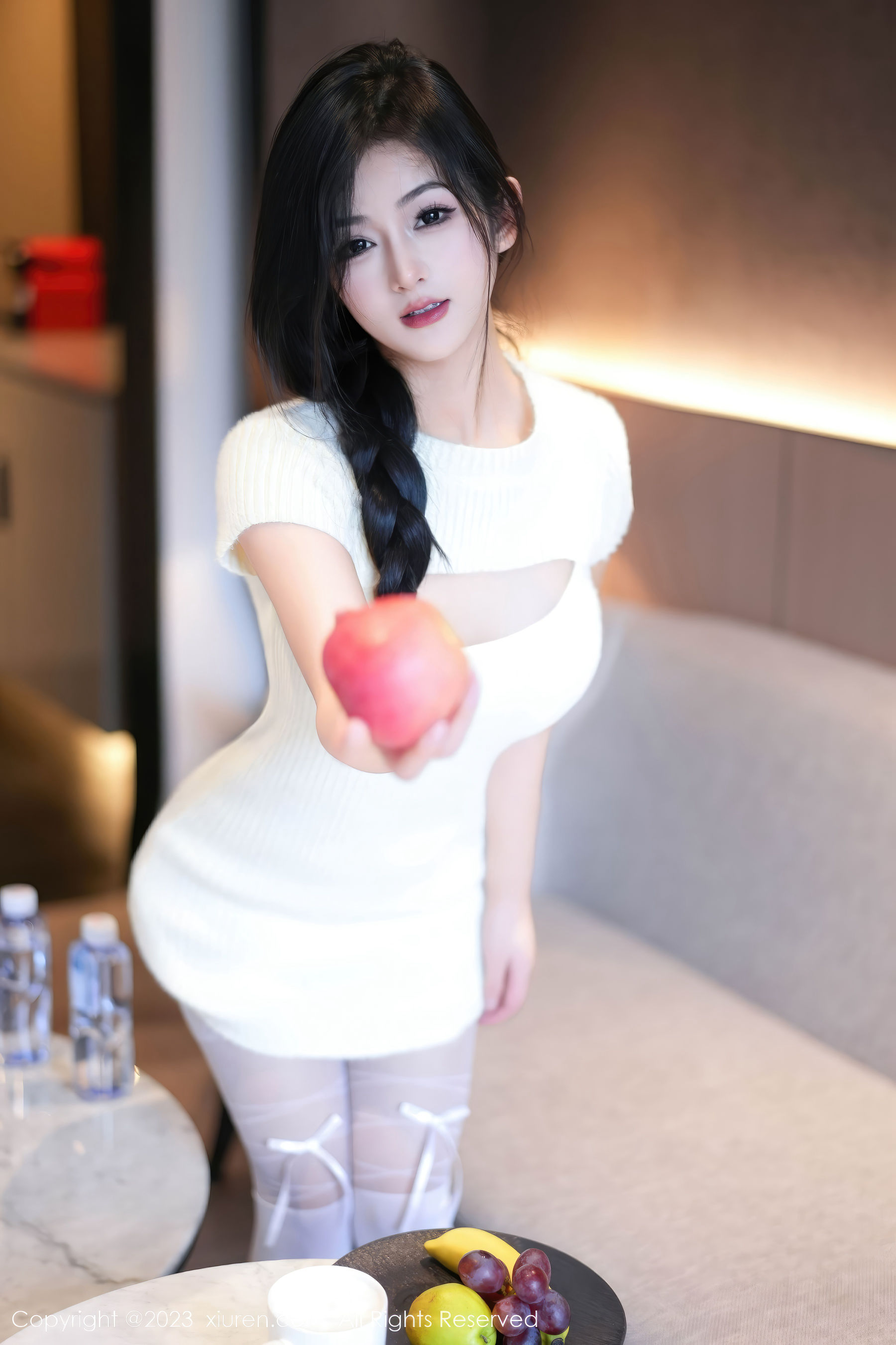 [秀人XiuRen] 2023.10.20 No.7541 谭小灵