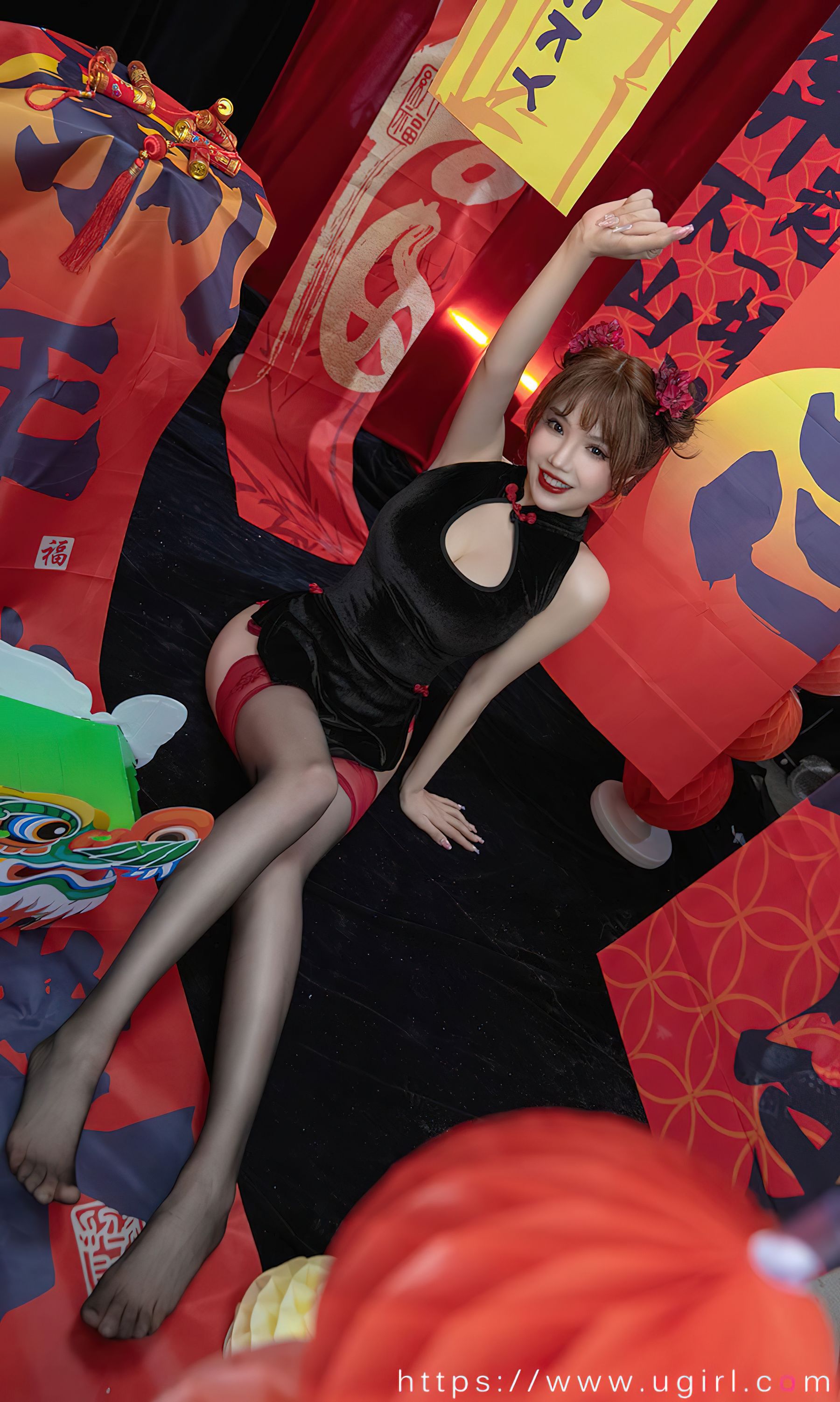 [Ugirls]爱尤物 No.2769 新年快乐 妮小妖