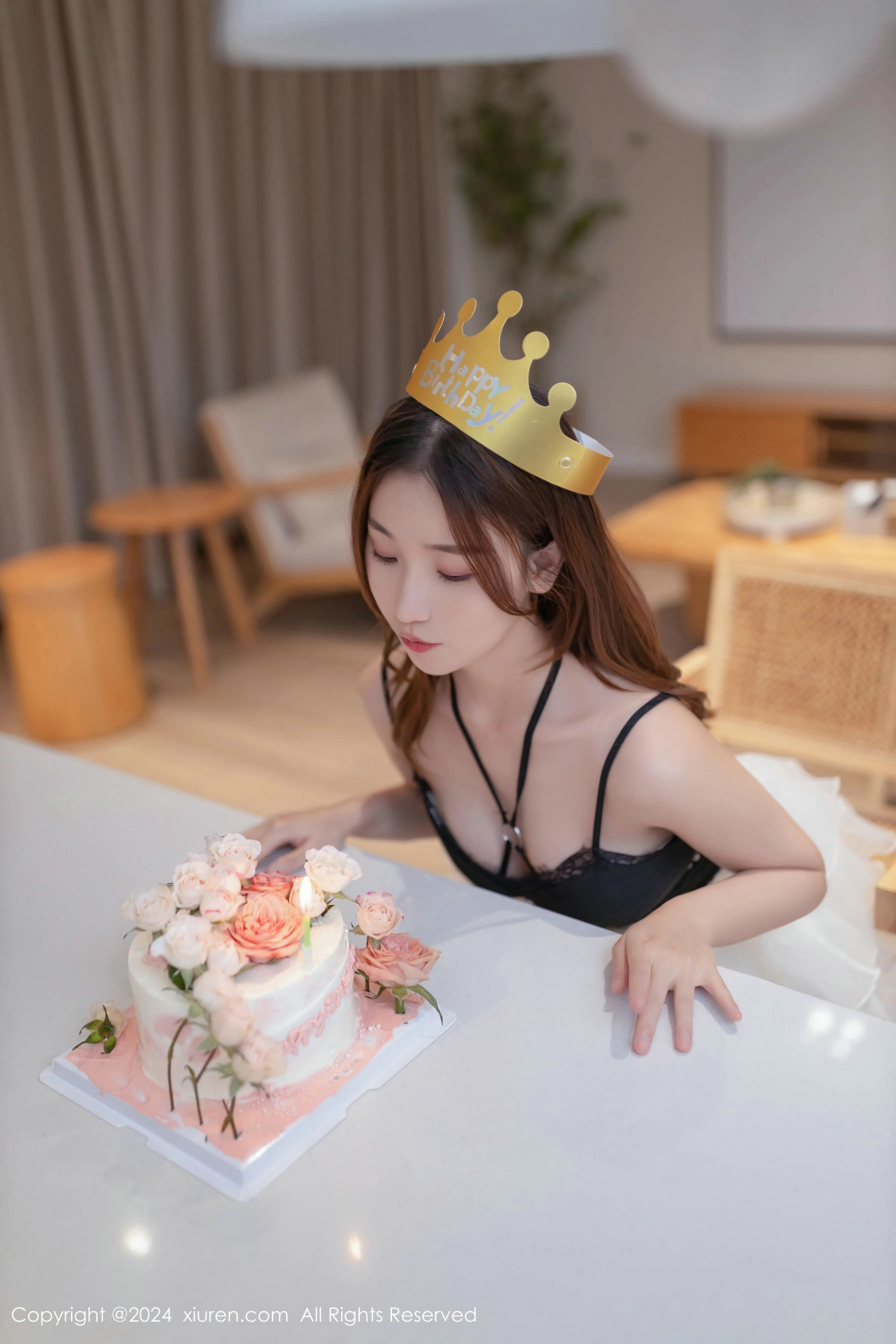 [秀人XiuRen] 2024.04.16 No.8398 杏子Yada