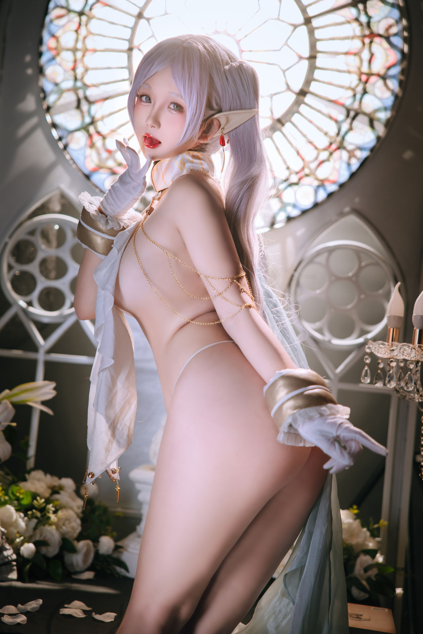 Cosplay 日奈娇 - 芙莉莲（圣光版）