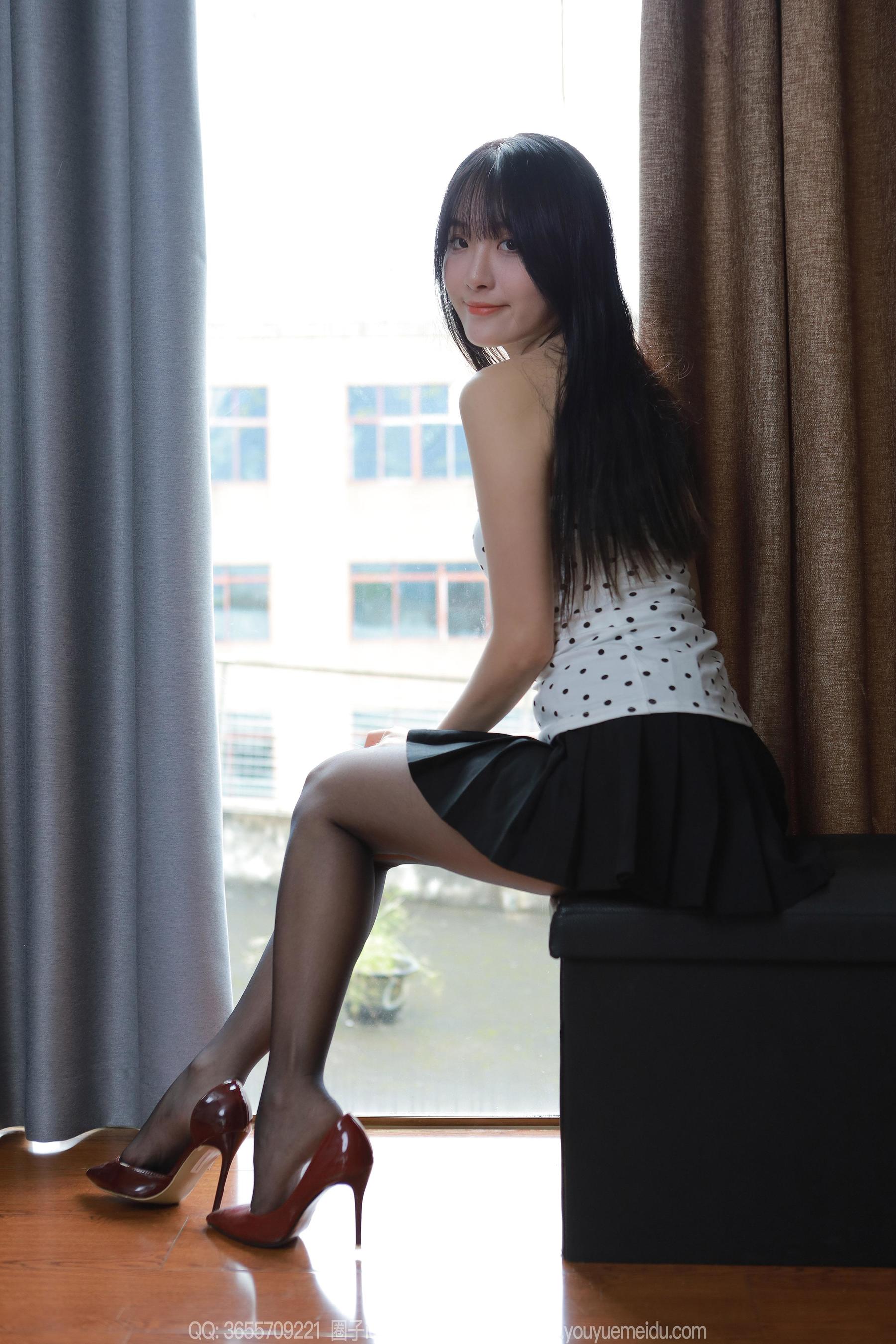 IESS异思趣向 - 模特： 婉萍 《波点短裙》