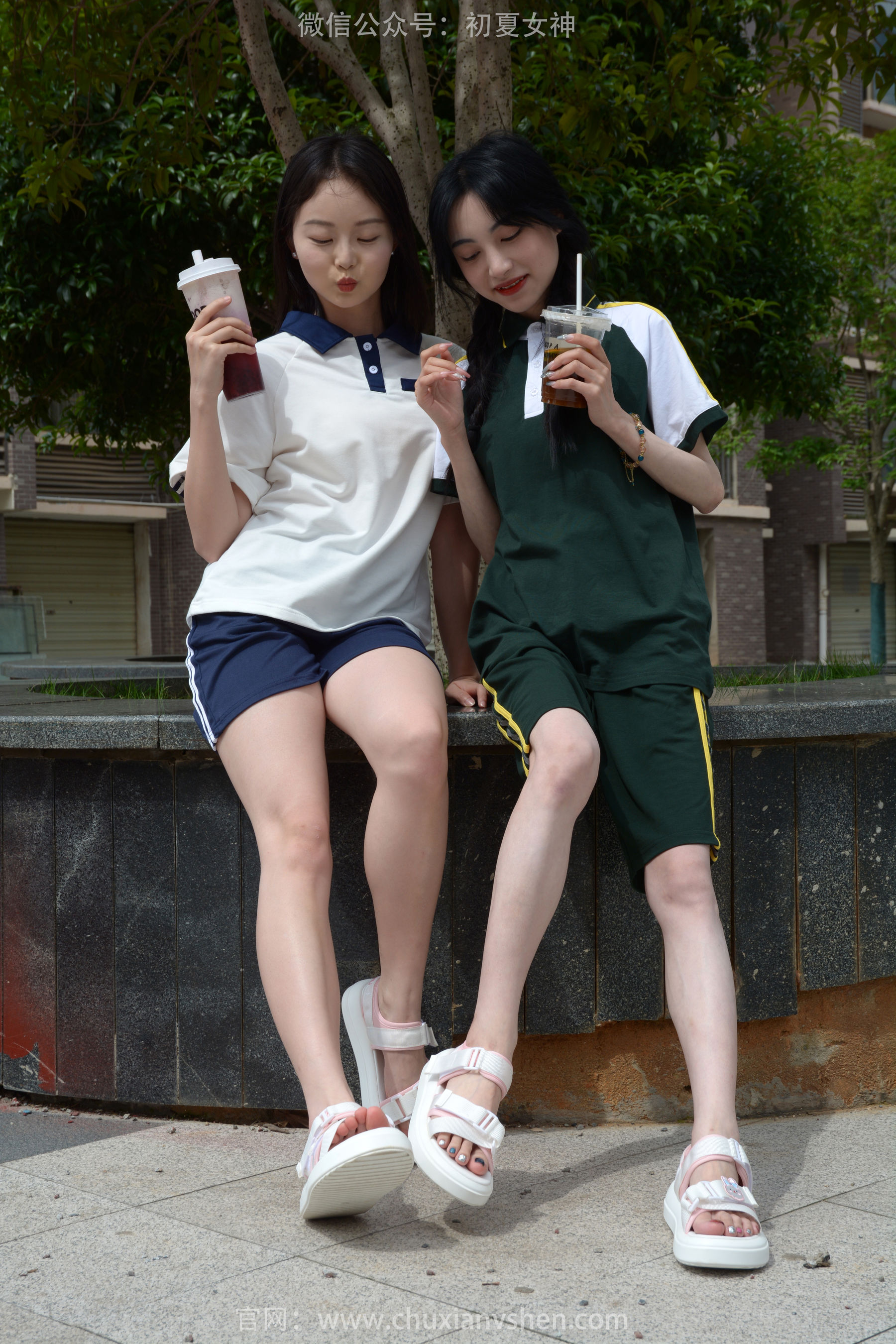 初夏女神 No.194 柒柒&双双 相见恨晚