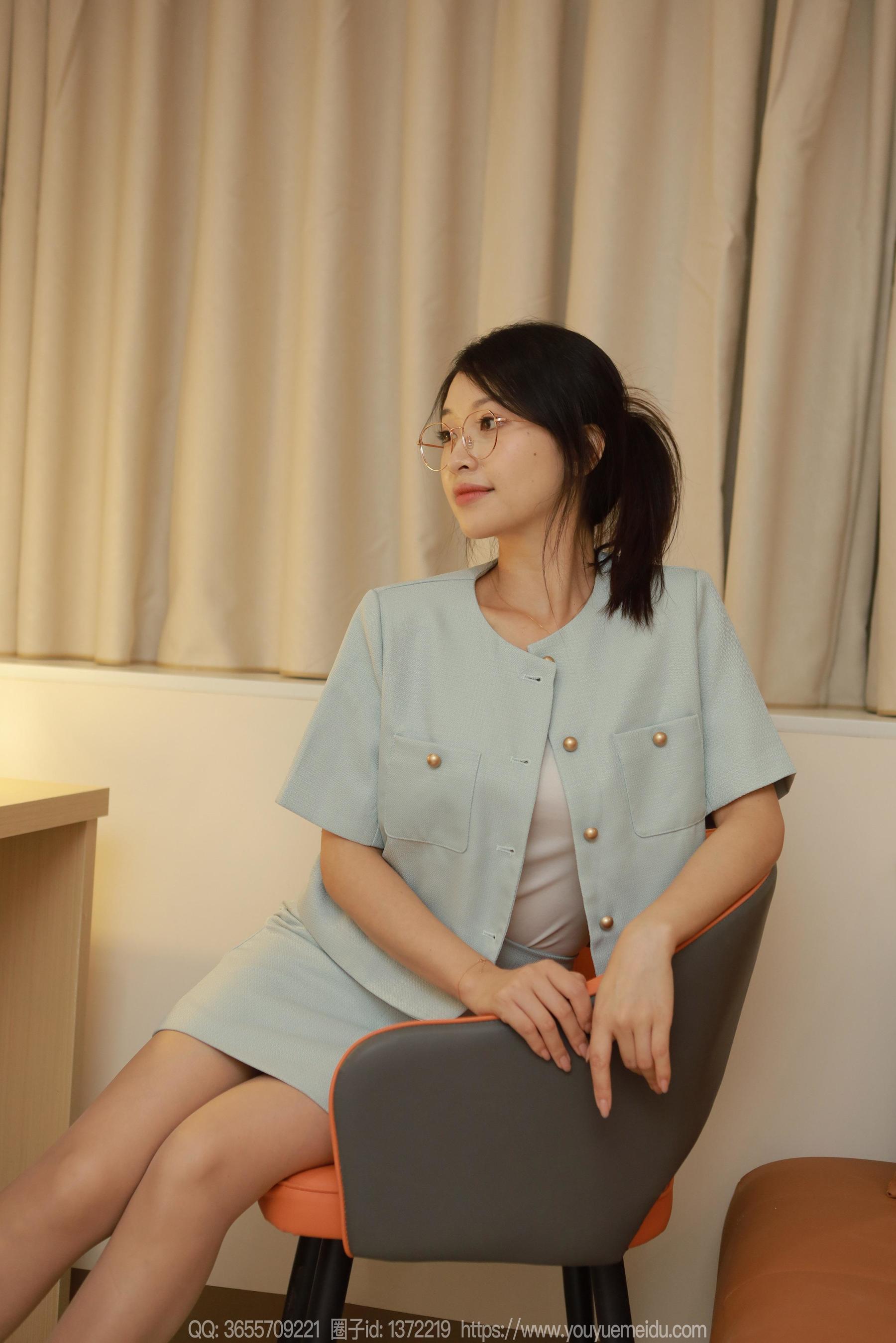 IESS异思趣向 - 模特： 小婕 《居家美女》
