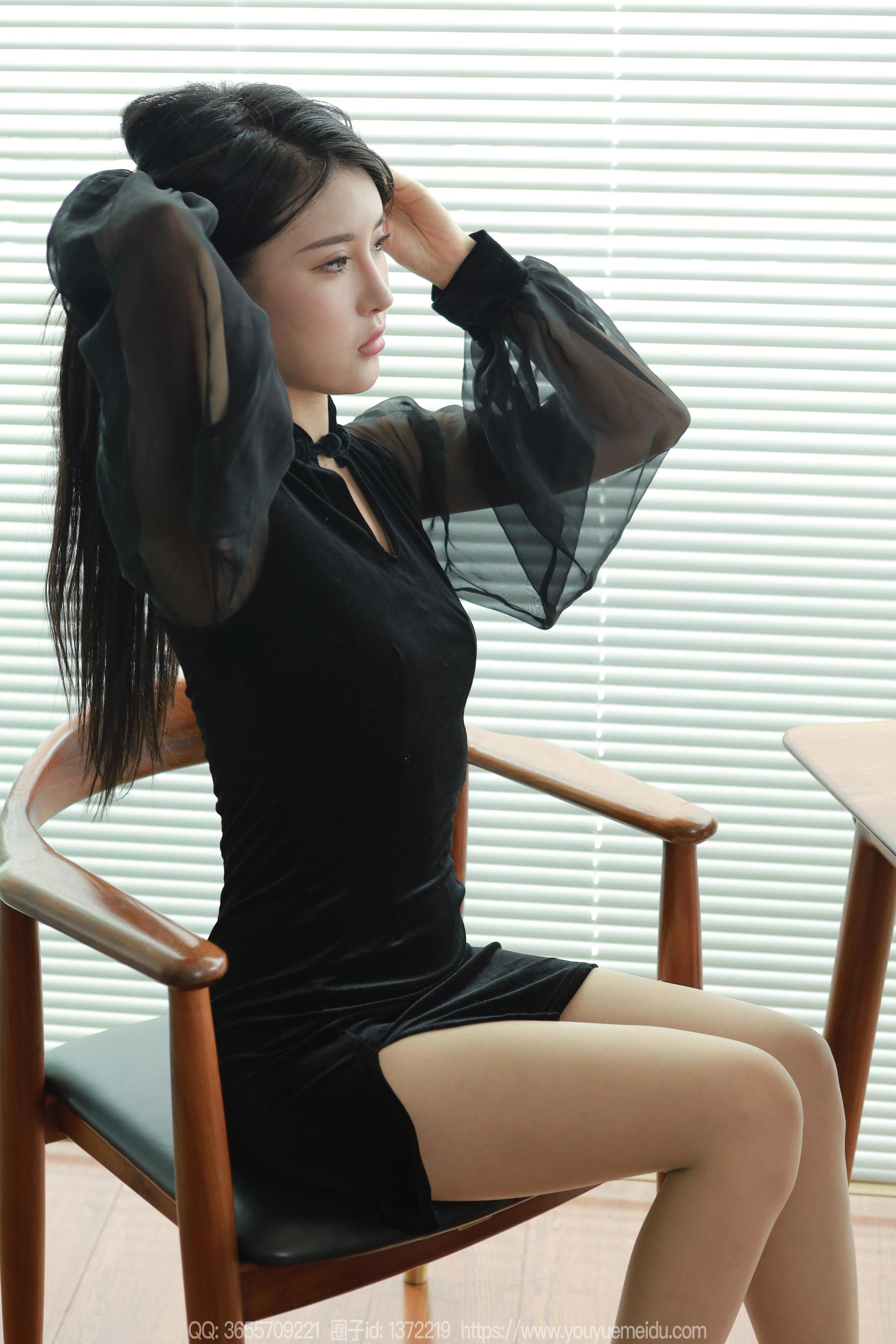 IESS异思趣向 - 模特： 小宝 《美丽足弓 》