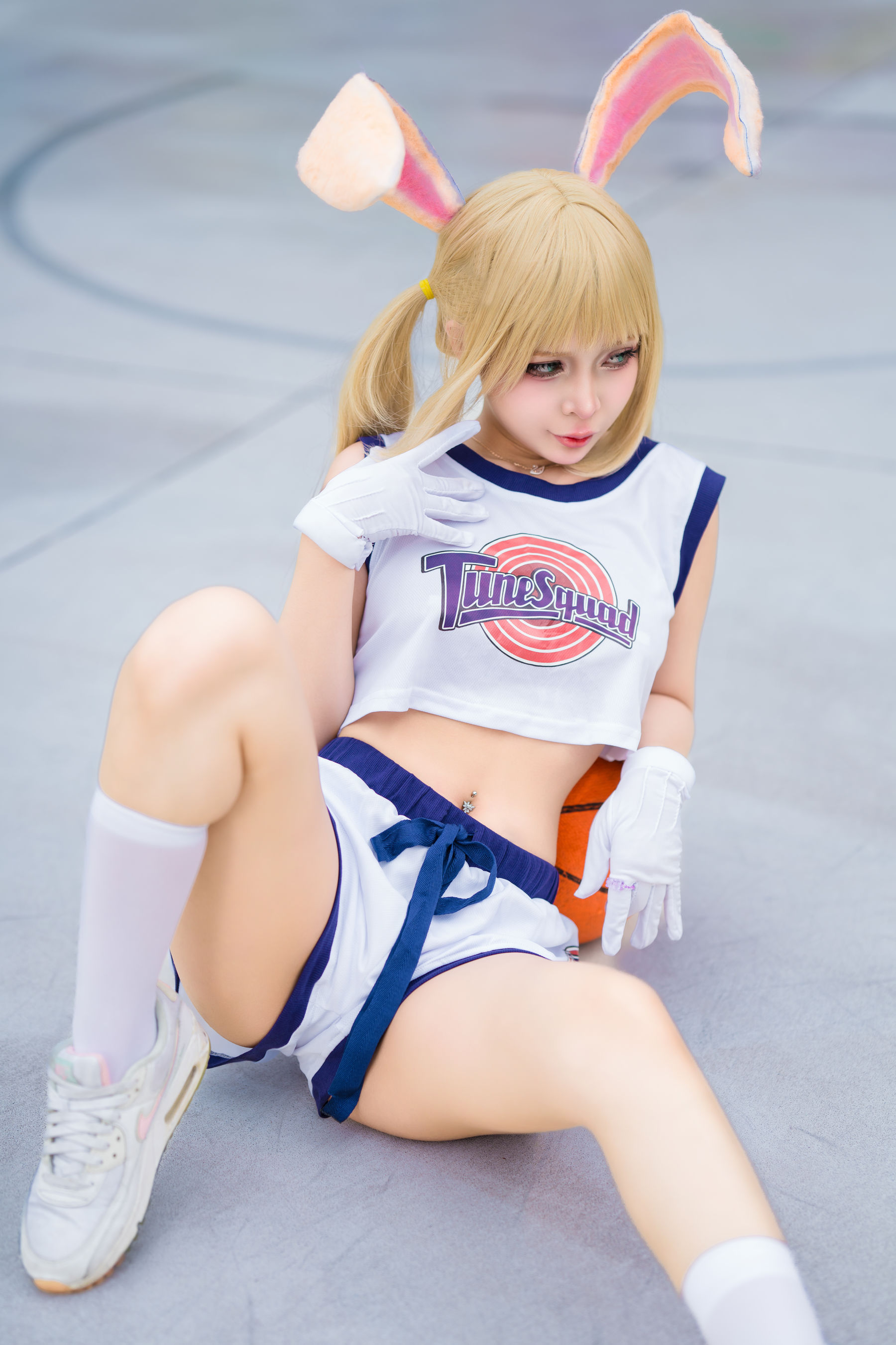Umeko J - Lola Bunny