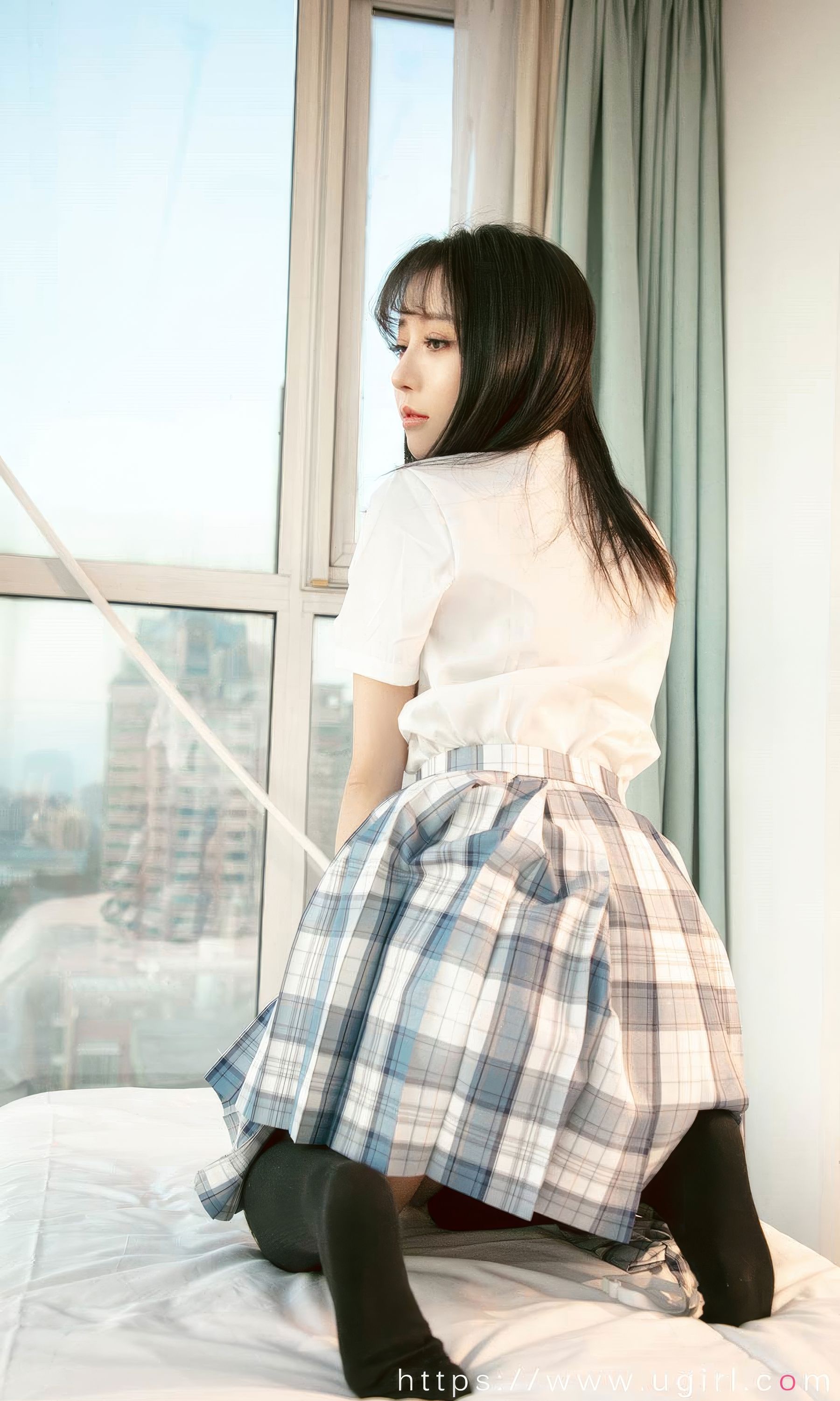 [Ugirls]爱尤物 No.2929 香色格子裙 白亦ada
