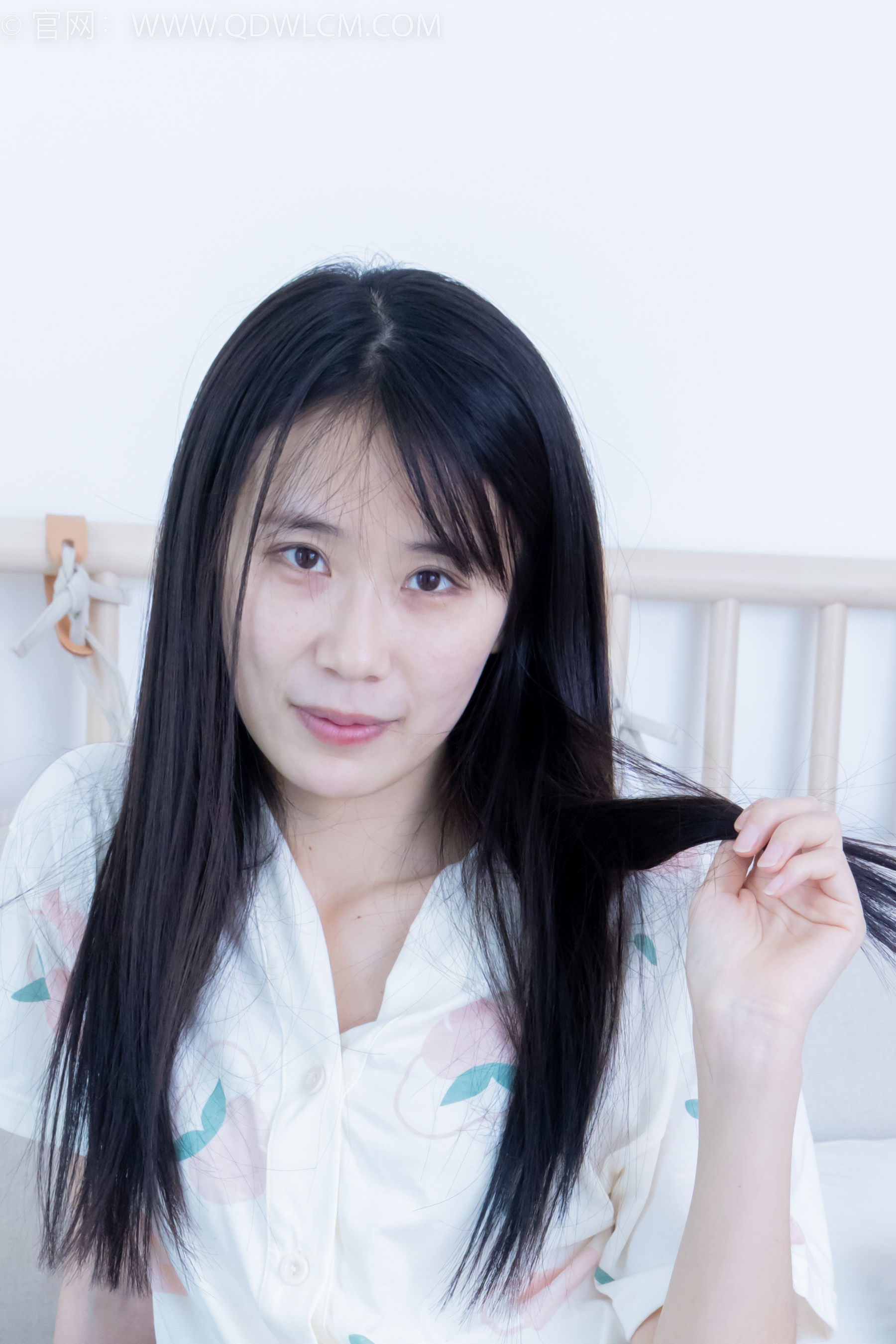 物恋传媒 No.2116 菜菜 - 蔚蓝色的街