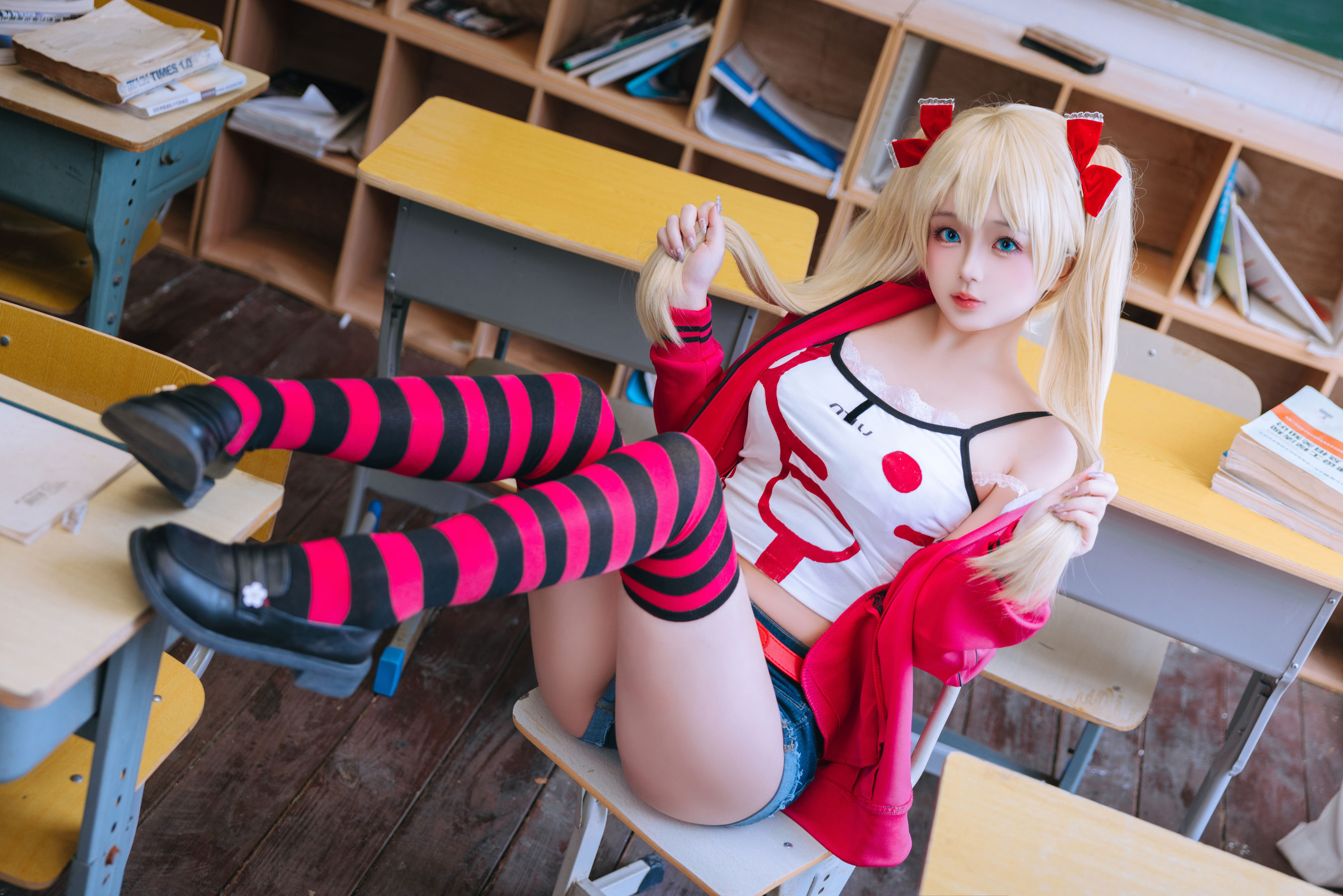 Cosplay 日奈娇 - 秋月爱莉