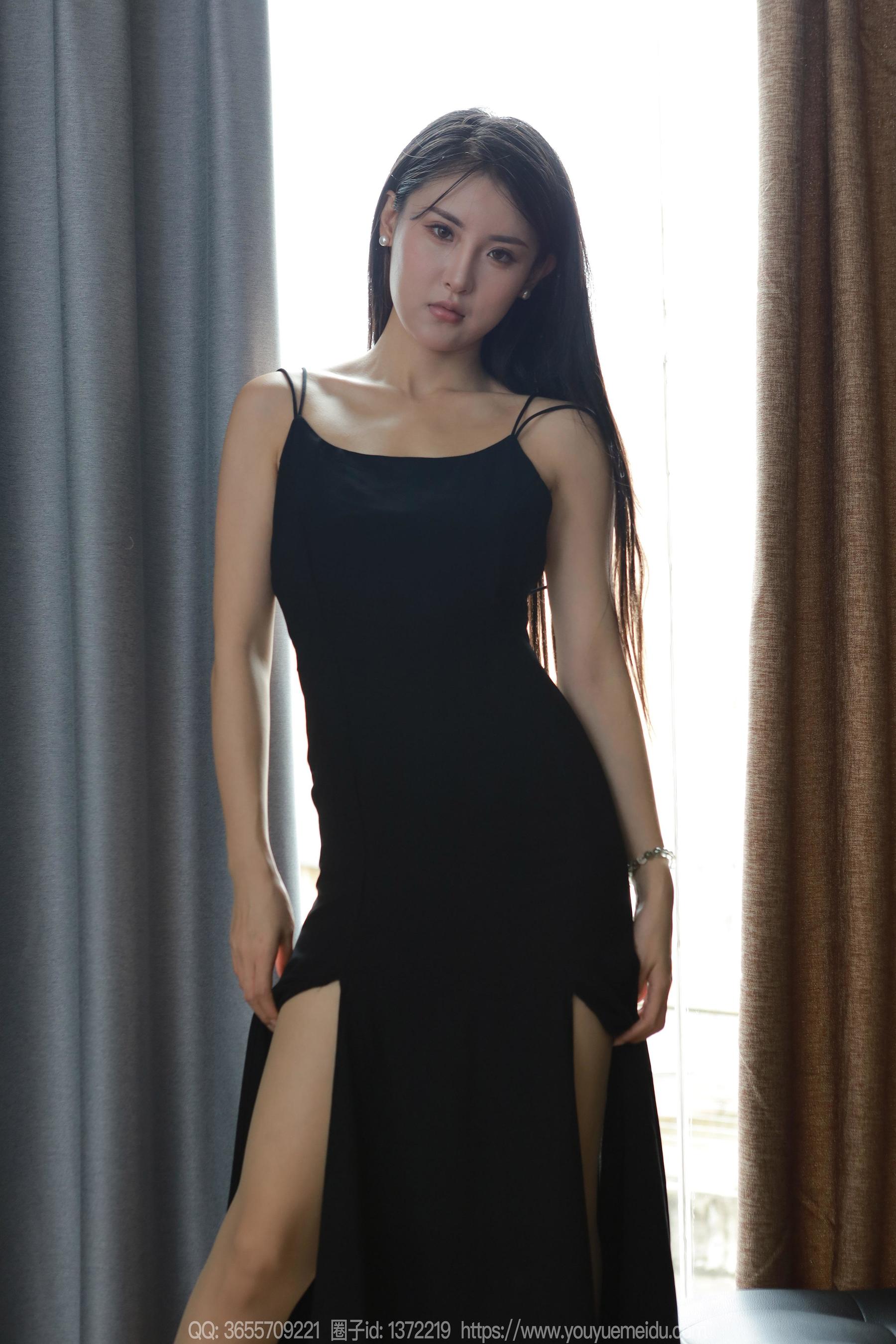 IESS异思趣向 - 模特： 婉萍 《黑色礼裙（下）》