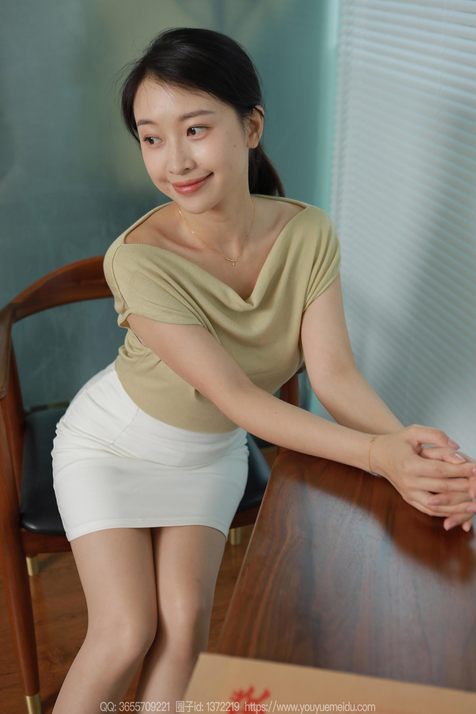 IESS异思趣向 - 模特： 小婕 《白色裙子（下）》