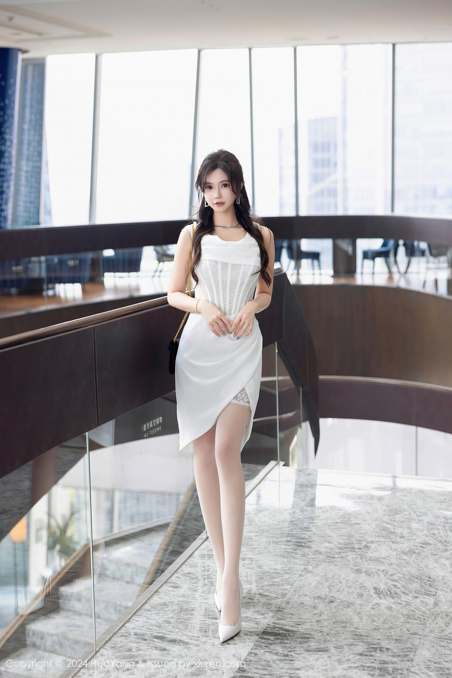 [HuaYang]花漾 2024.10.12 Vol.612 绮里嘉ula